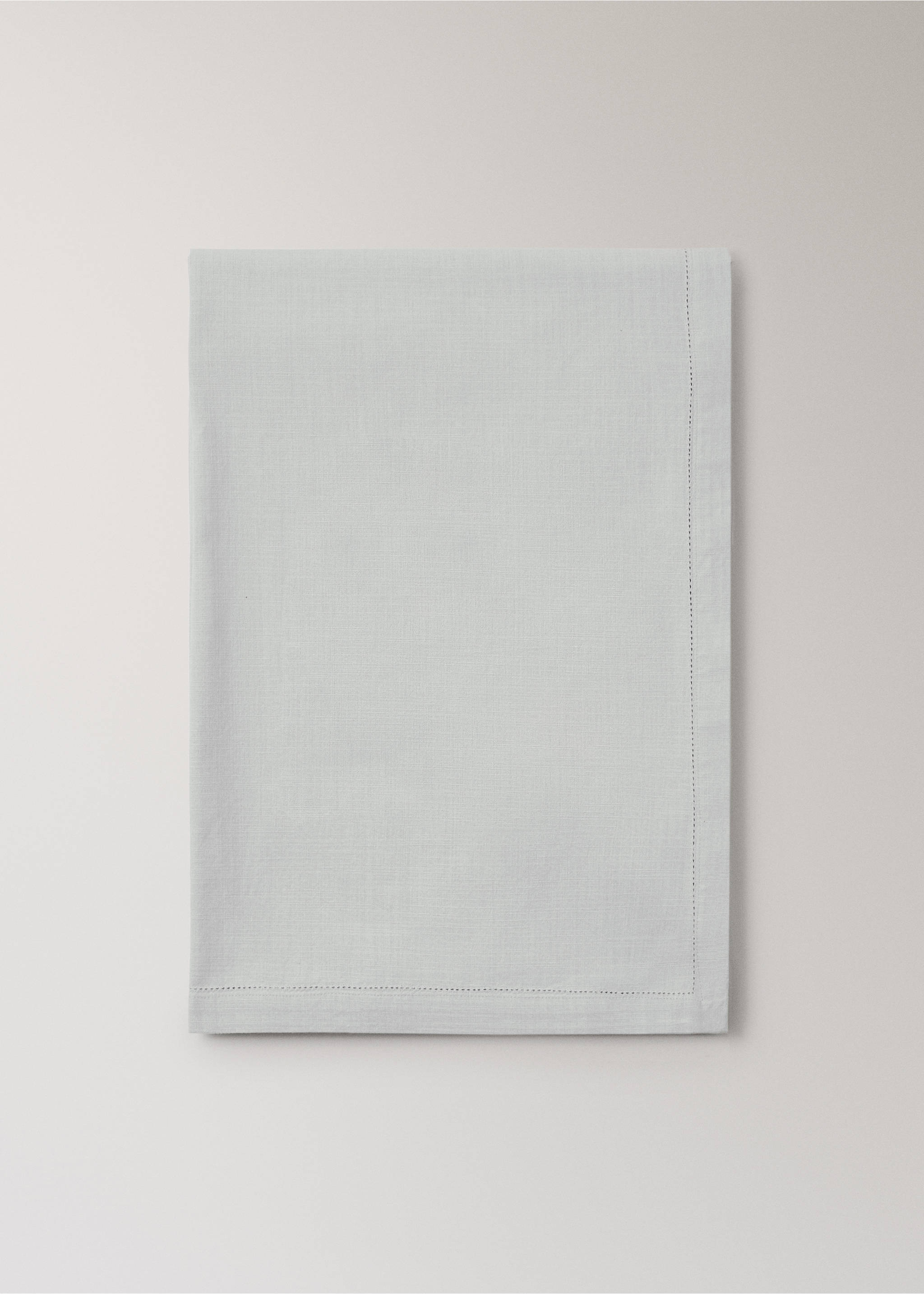 Cotton vanilla tablecloth for 2 to 4 diners - Article without model, Grey. Ref: 17004147-00.