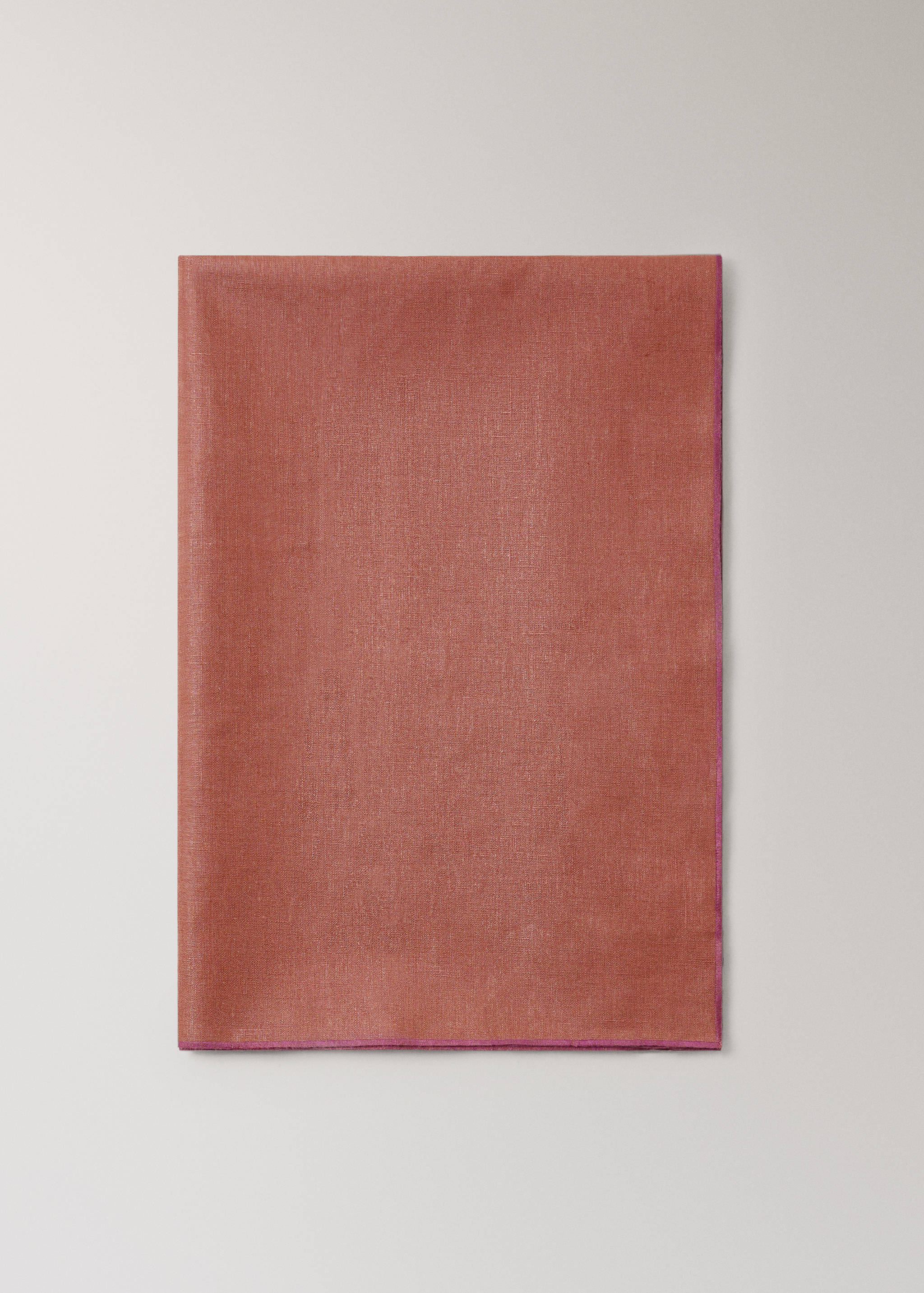 Nappe 100 %lin enduit overlock contraste pour 6 à 8 convives - Détail de l'article 3