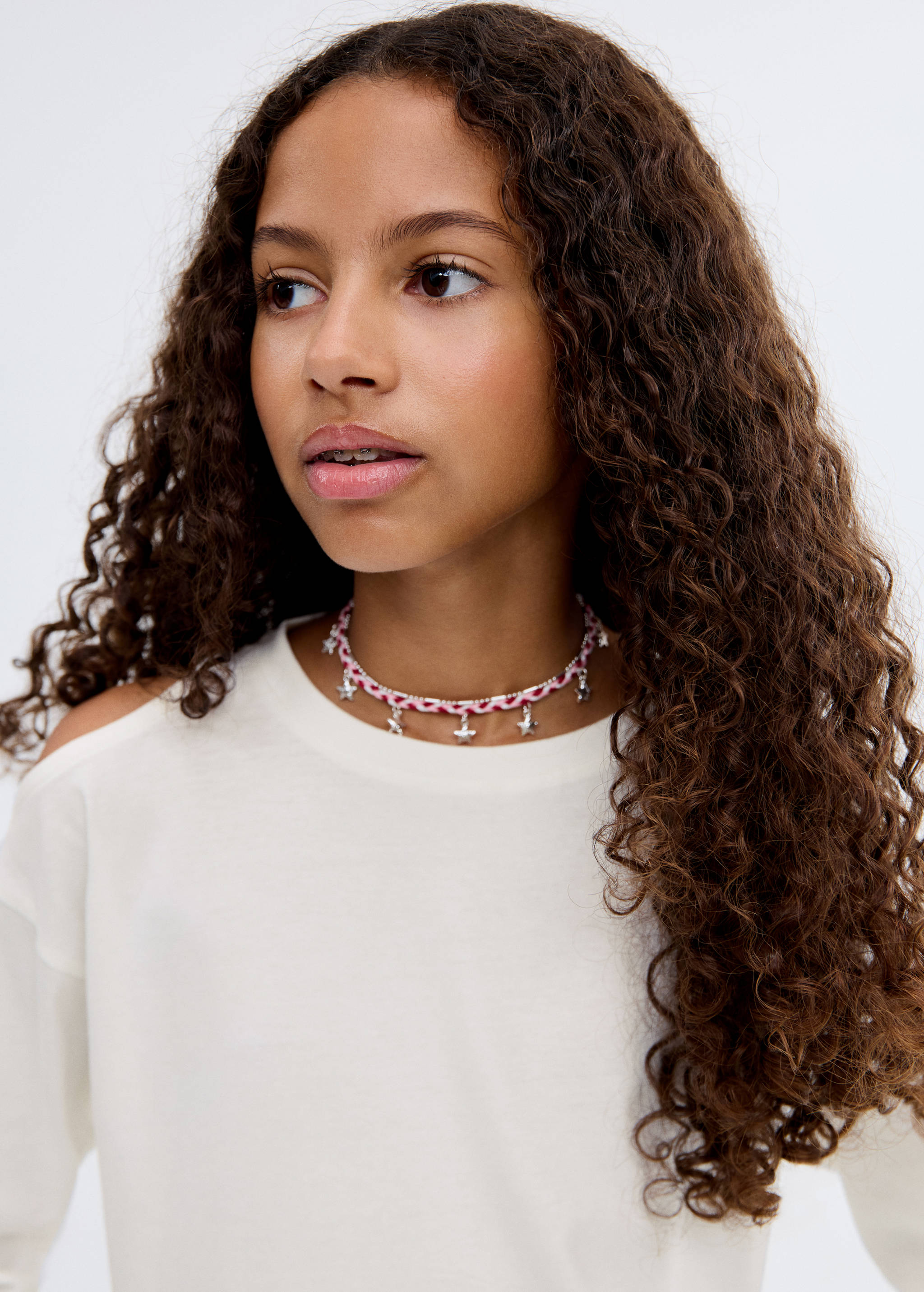 Cut-out t-shirt - Details of the article 1