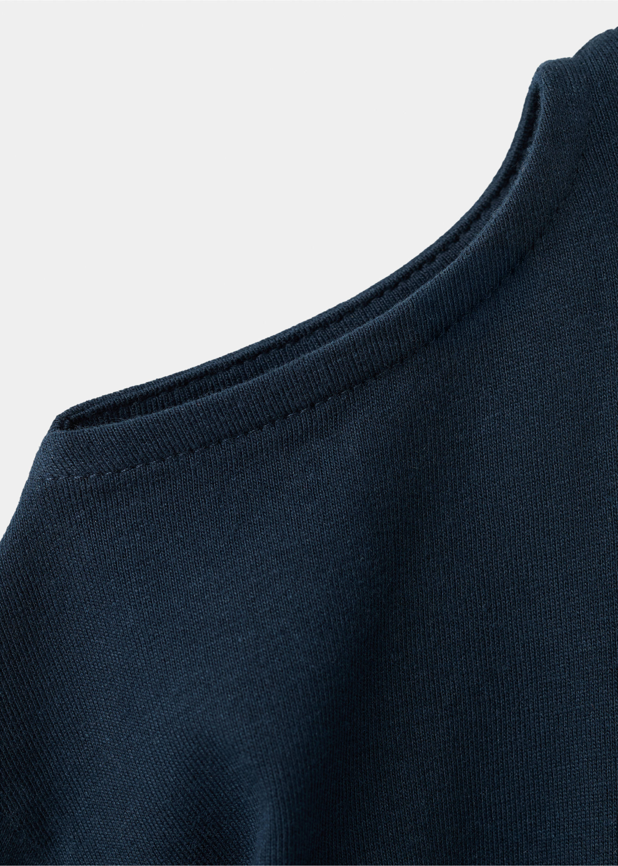 T-shirt cut out - Détail de l'article 8, Bleu marine. Ref: 17004430-00.