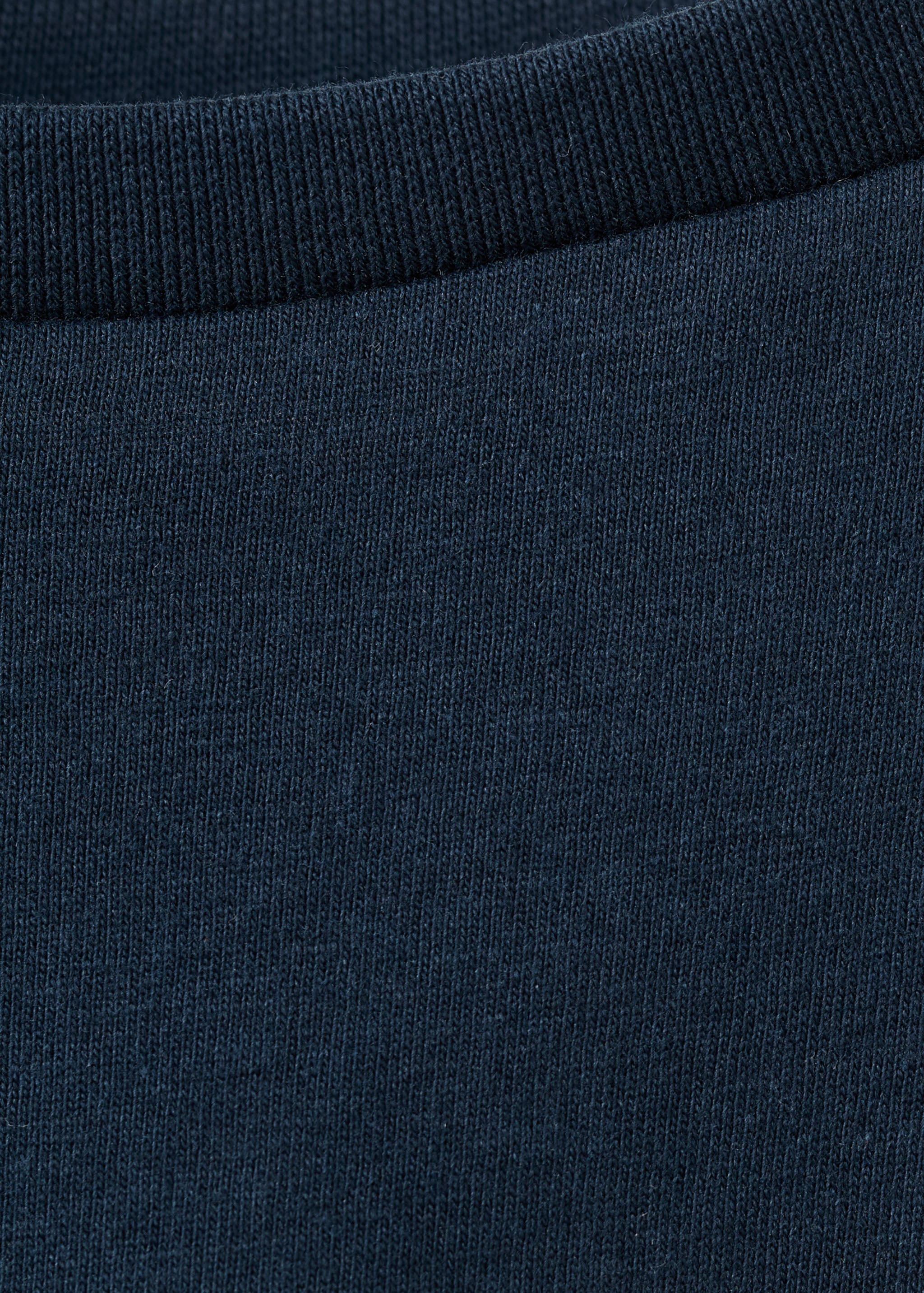 Cut-out t-shirt - Details of the article 0