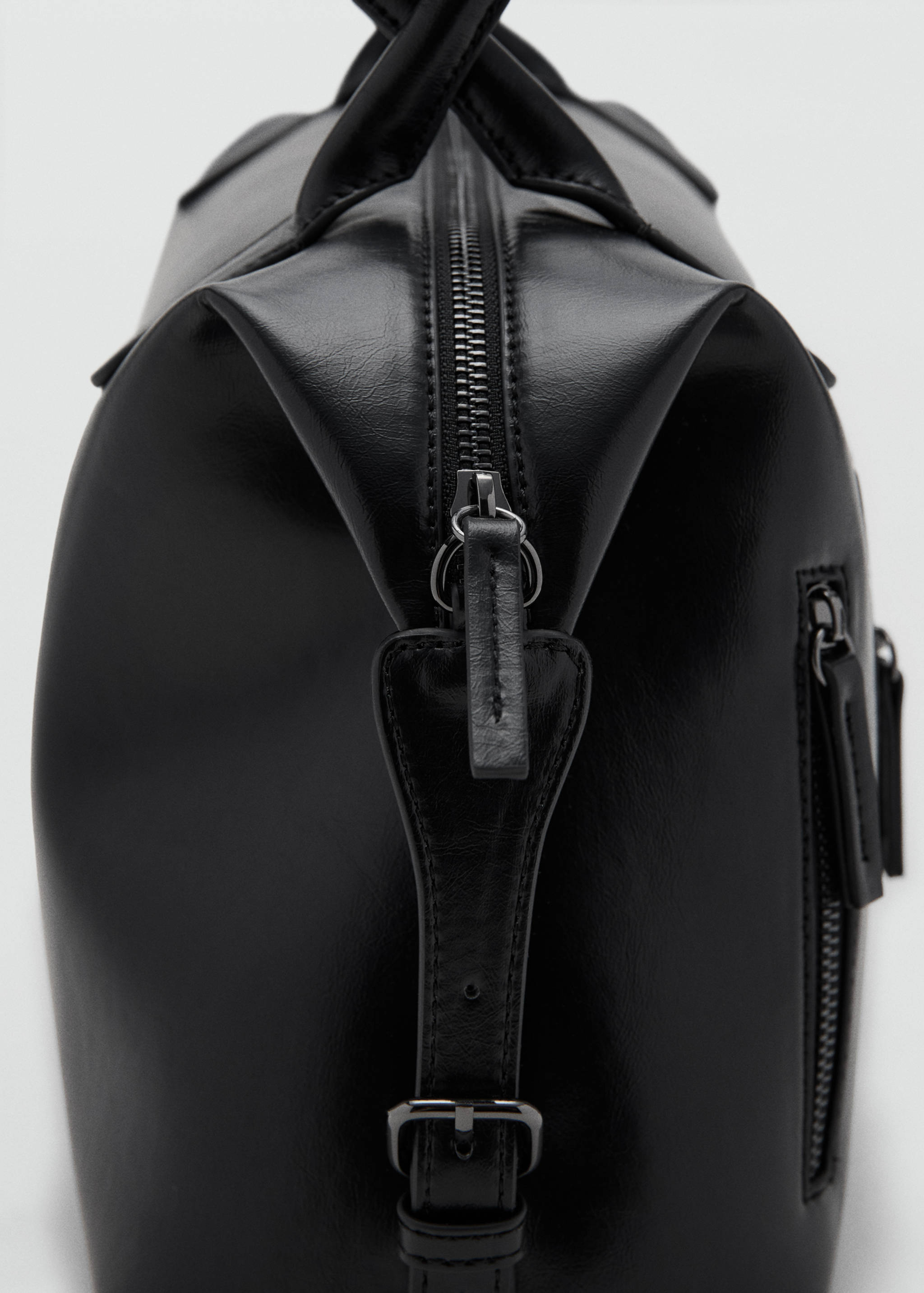 Stor handväska i styvt material - Detaljer om artikeln 1