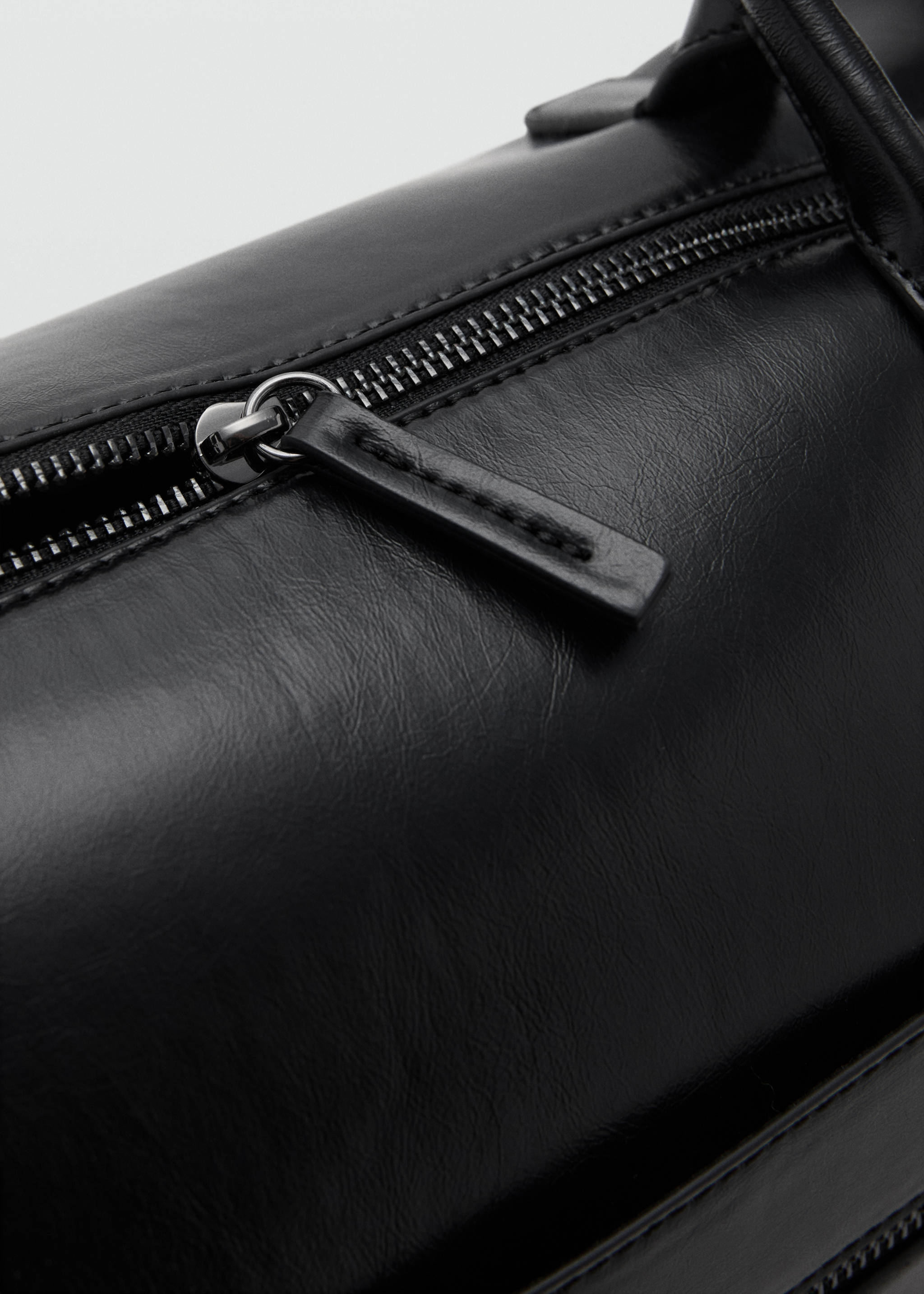 Stor handväska i styvt material - Detaljer om artikeln 3