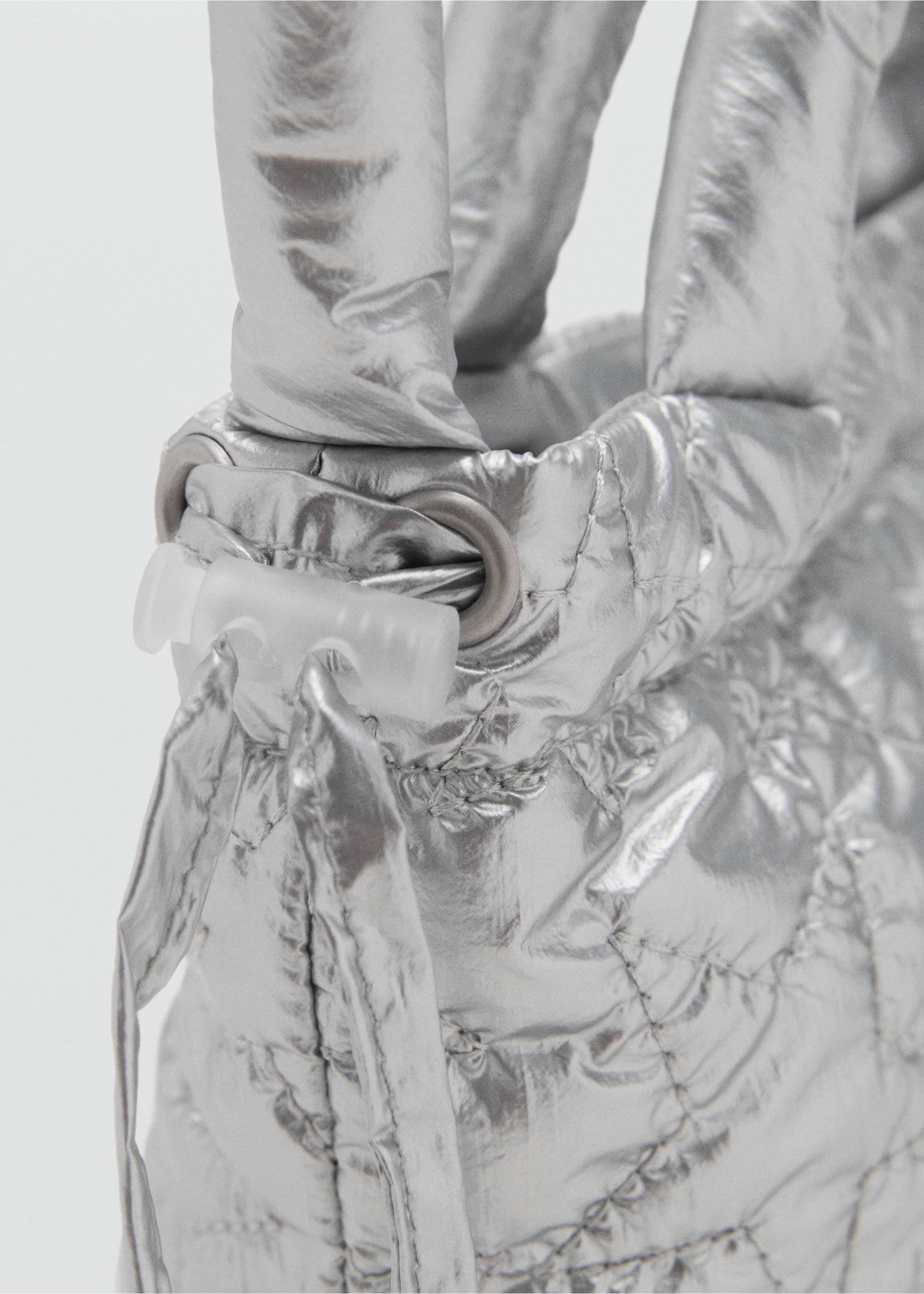 Star metallic bag - Details of the article 1, Silver. Ref: 17004448-00.