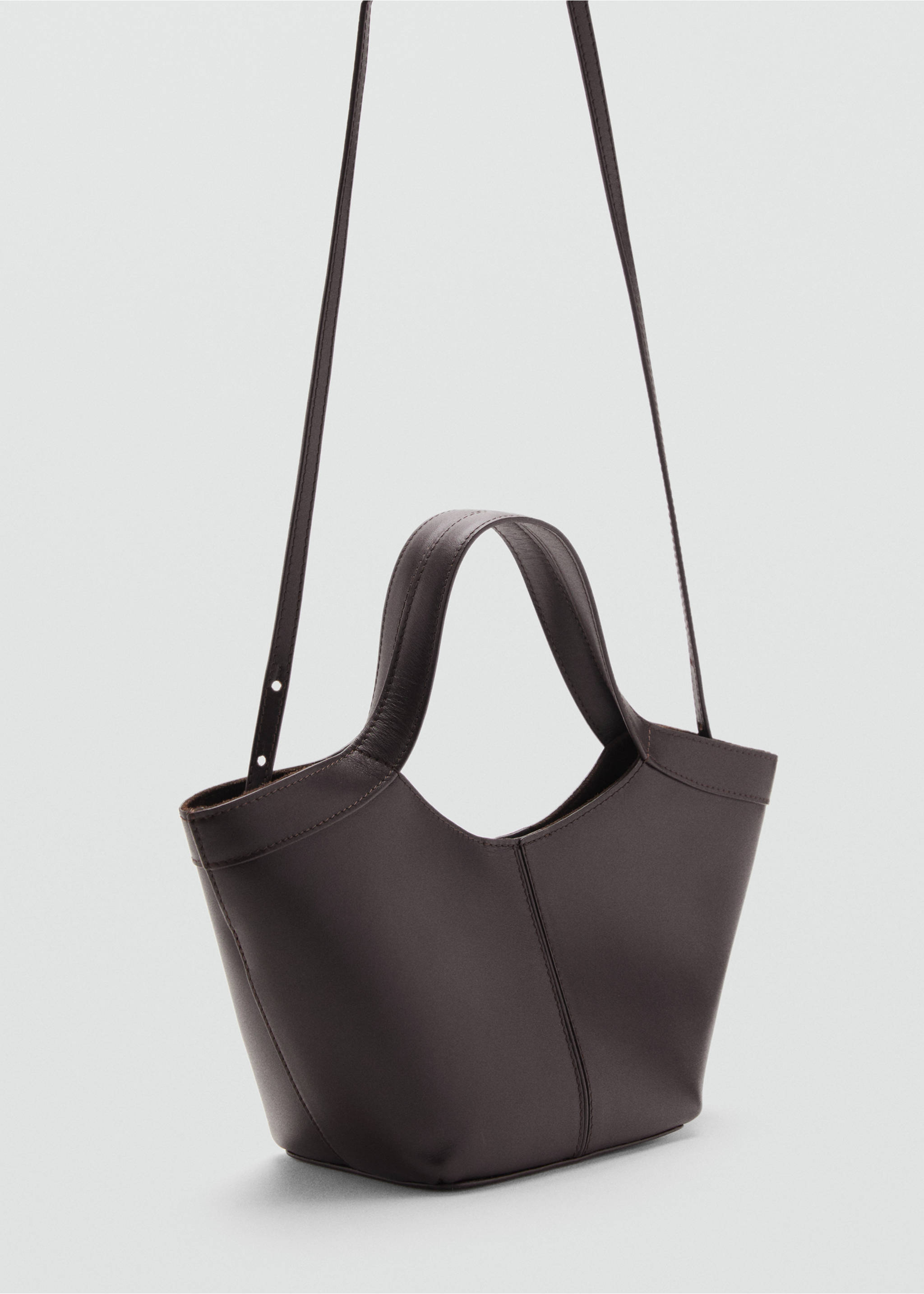 Leather handbag - Medium plane, Chocolate. Ref: 17004453-00.