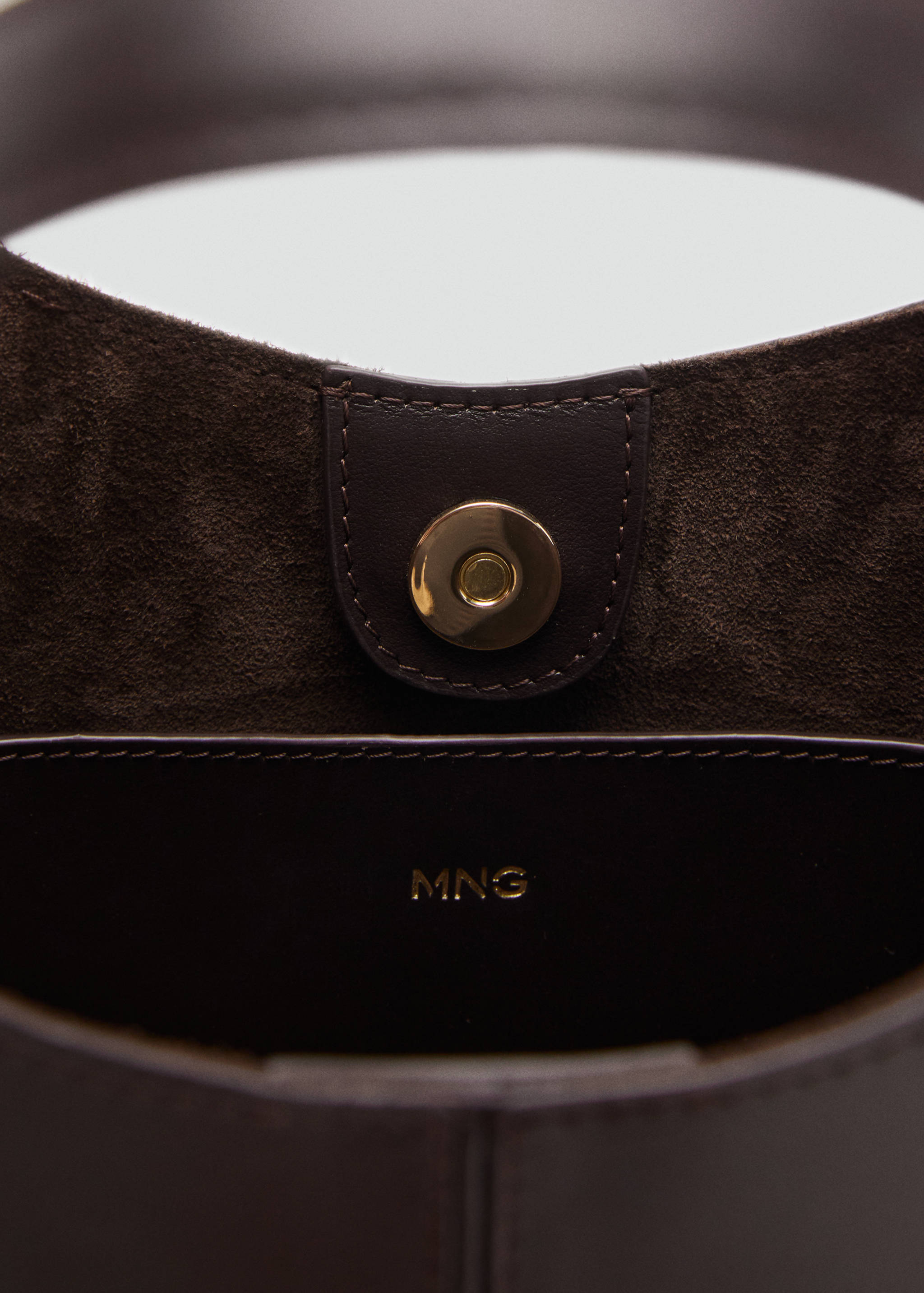 Leather handbag - Details of the article 1