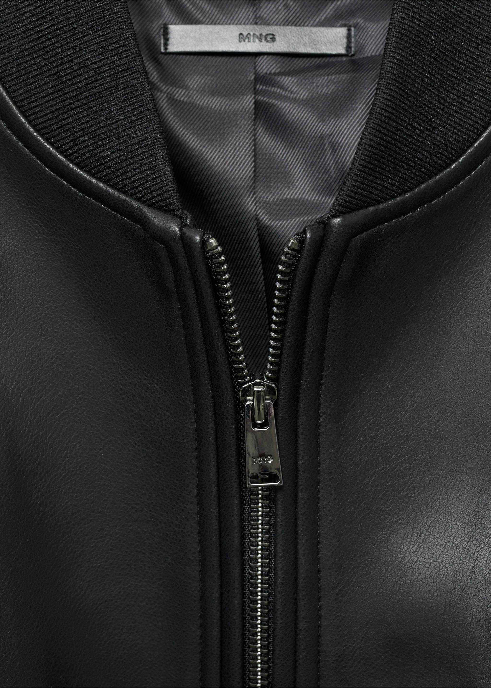 Cazadora bomber efecto piel - Detalle del artículo 8, Negro. Ref: 17005145-00.
