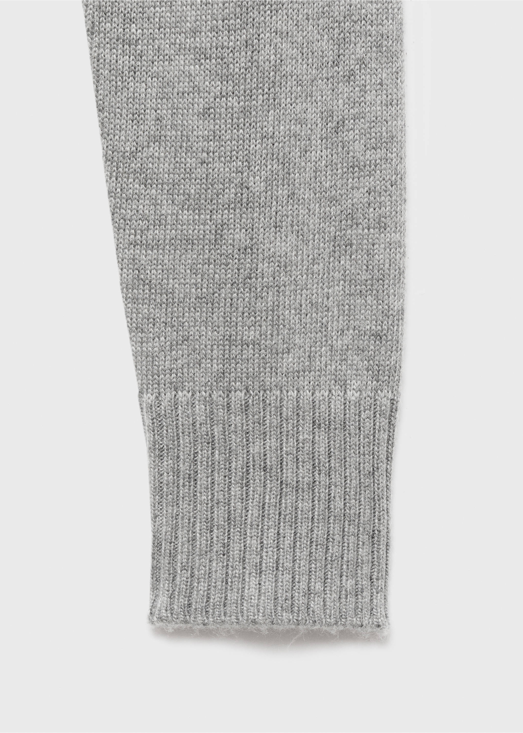 Jersei punt coll polo - Detall de l'article 8, Gris clar vigoré. Ref: 17005803-00.