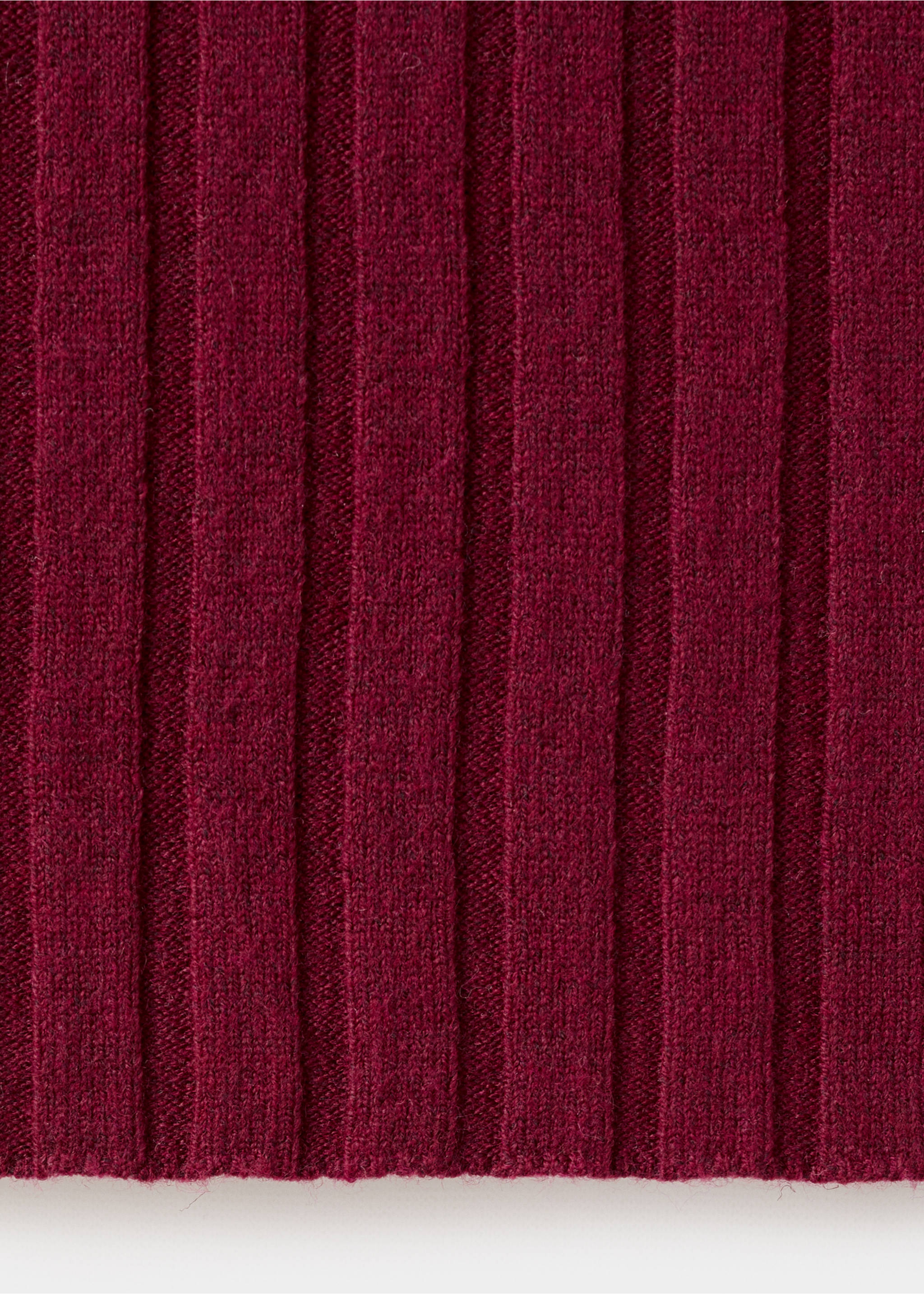 Boat neck ribbed sweater - Details of the article 0, Wine. Ref: 17005815-00.