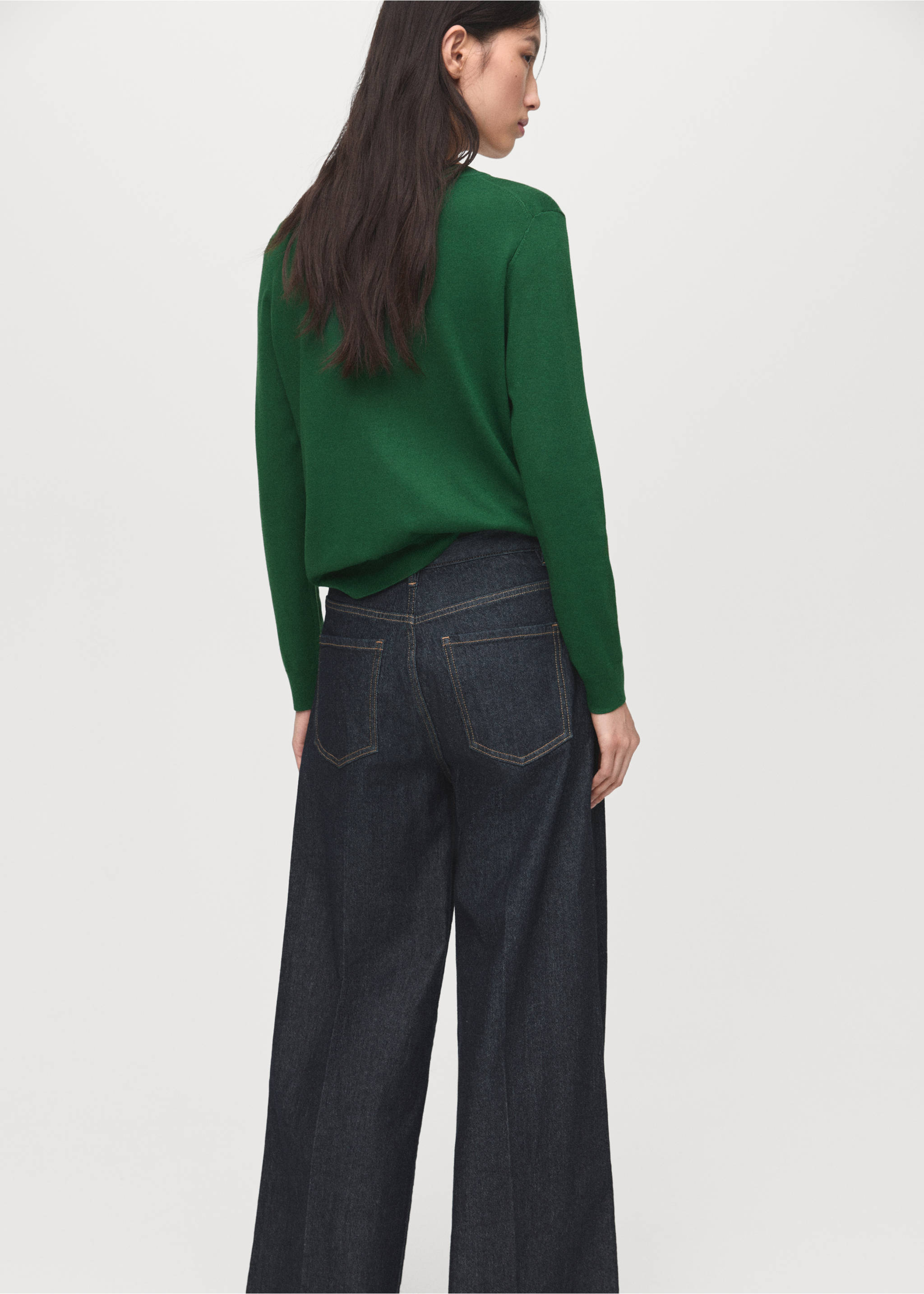 Fine-knit crew-neck sweater - Reverse of the article, Dark Green. Ref: 17005817-00.
