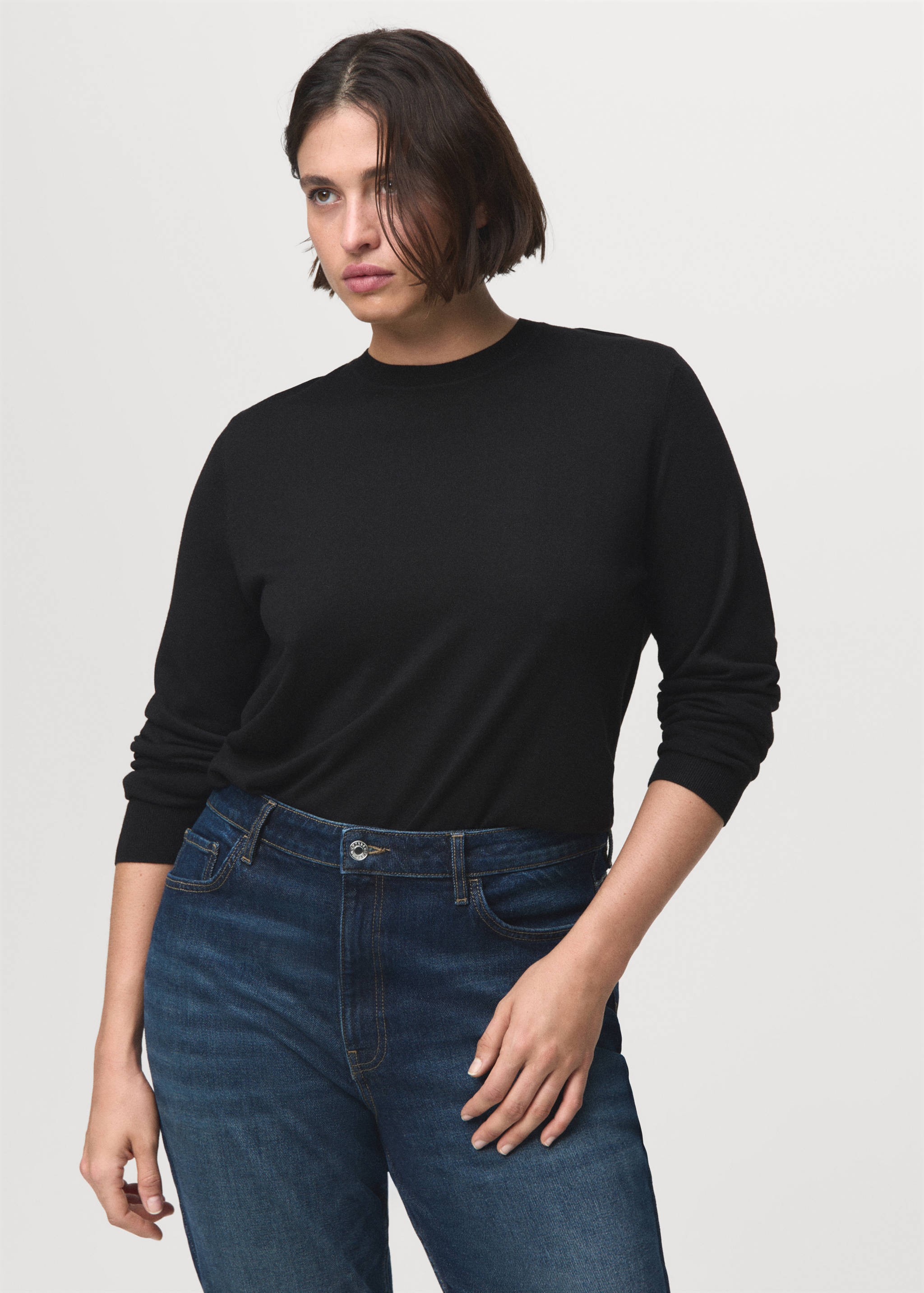 Fine-knit crew-neck sweater - Details of the article 5