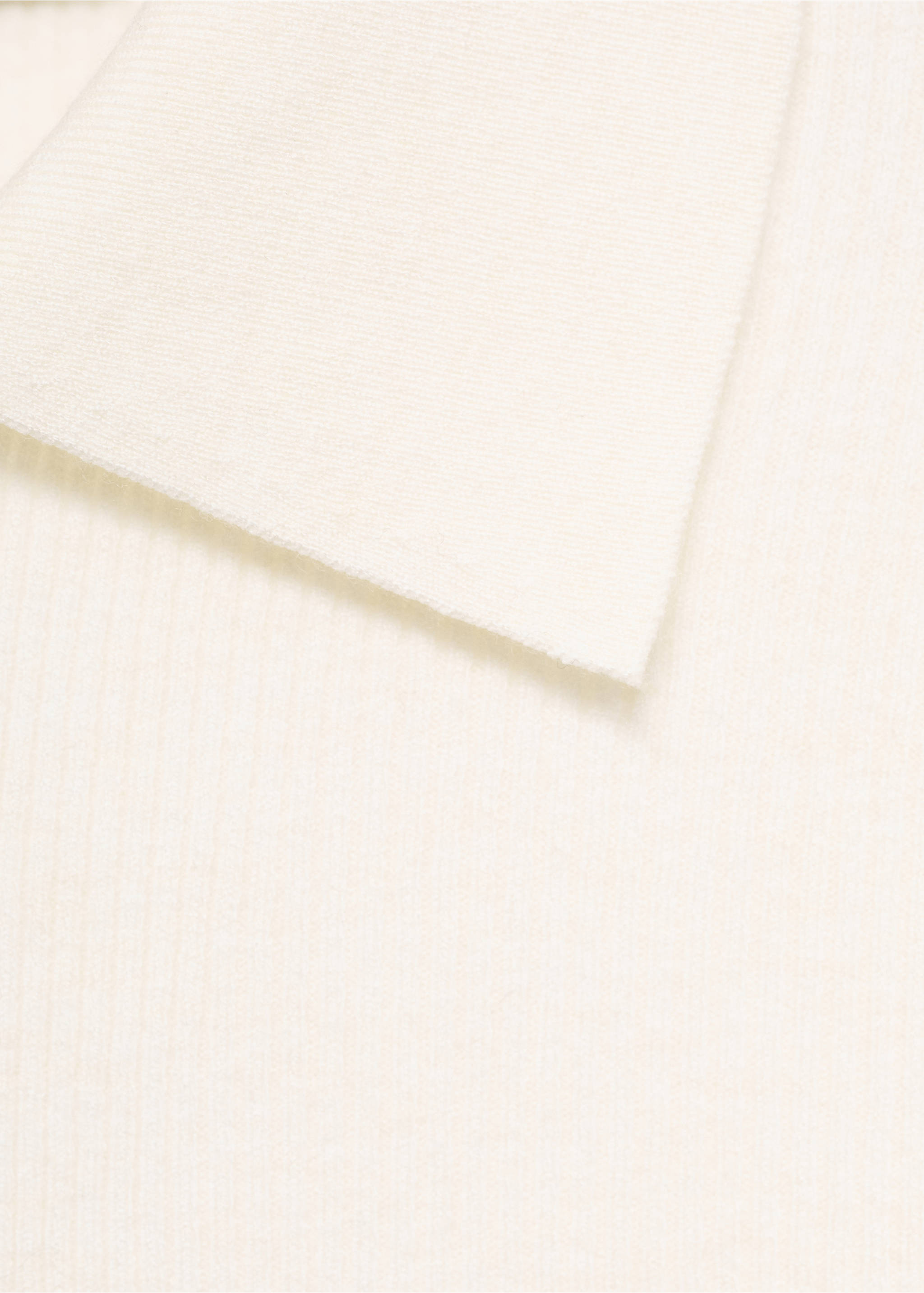 Jersey canalé cuello polo - Detalle del artículo 8, Crudo. Ref: 17005822-00.