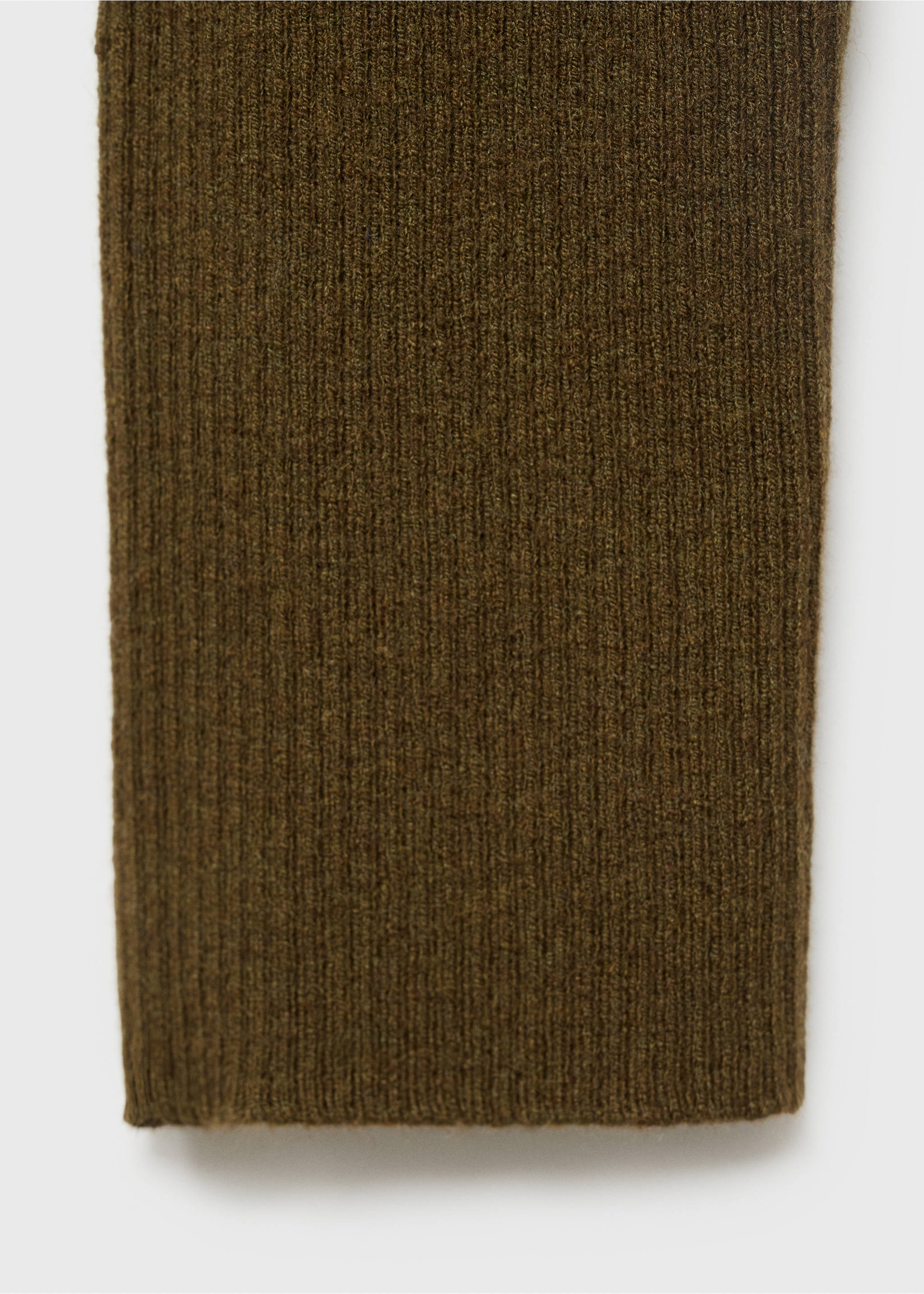 Polo-neck ribbed sweater - Details of the article 8, Khaki. Ref: 17005822-00.
