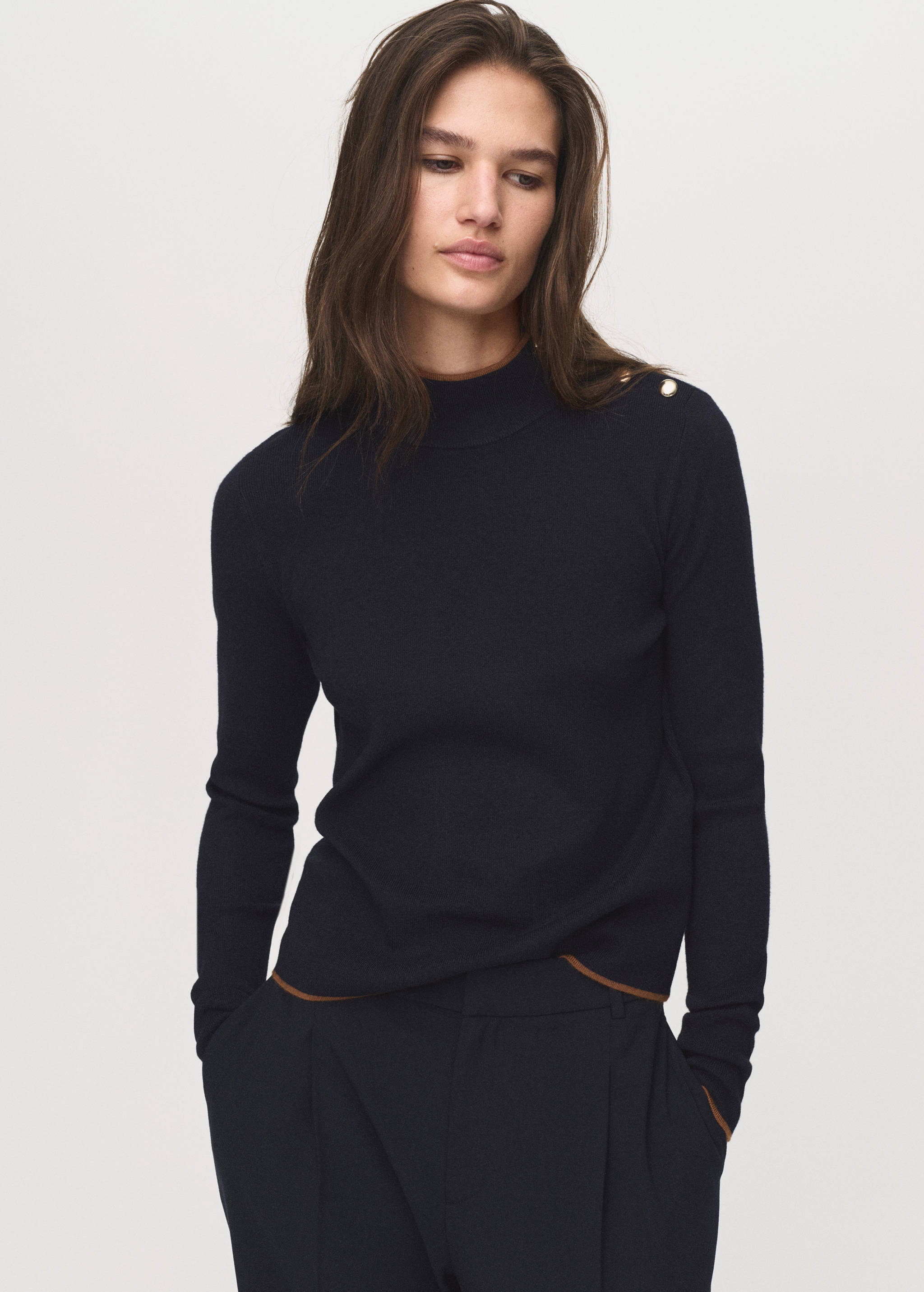 Perkins-neck sweater with button - Medium plane
