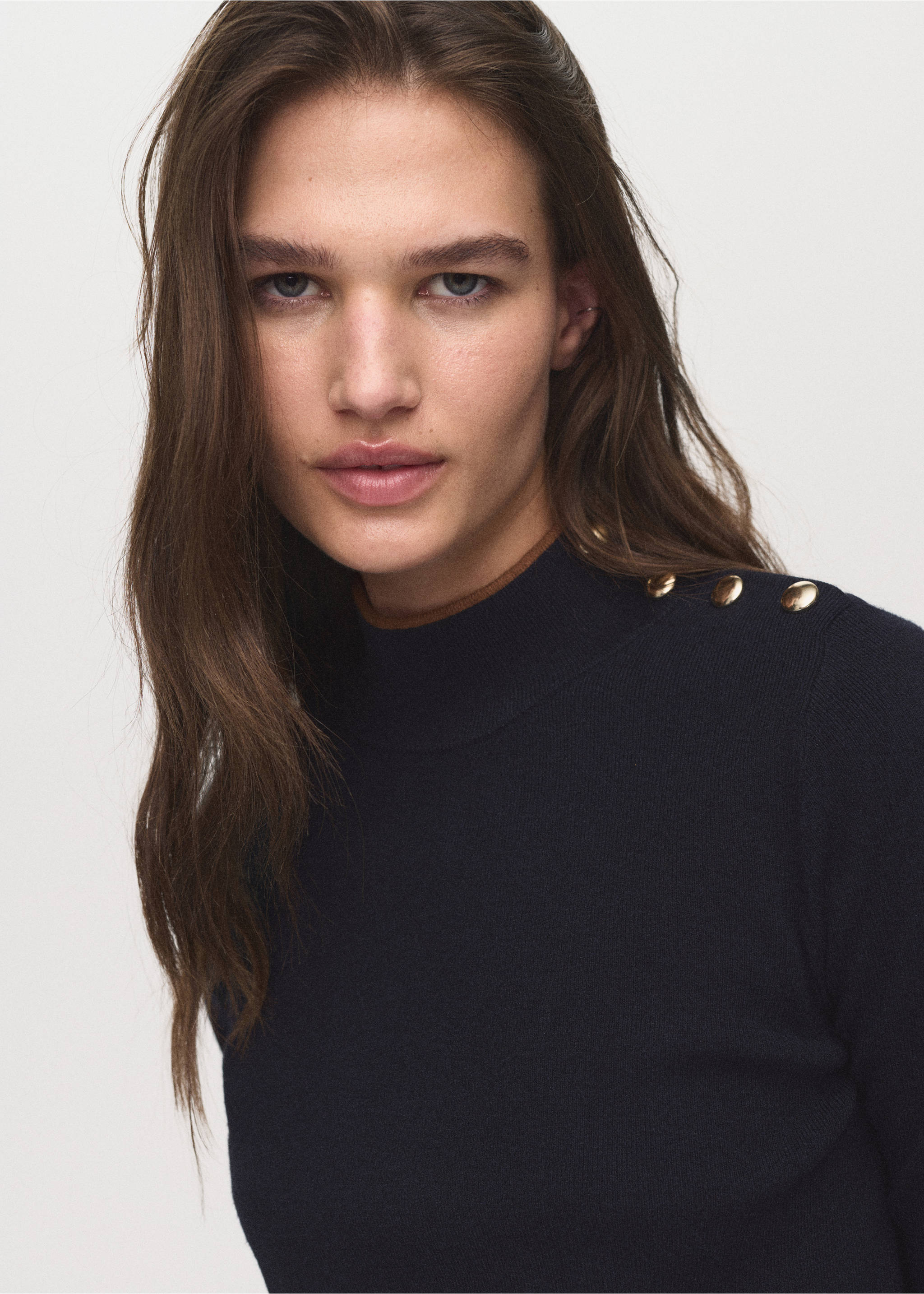 Perkins-neck sweater with button - Details of the article 1, Dark Navy. Ref: 17005824-00.