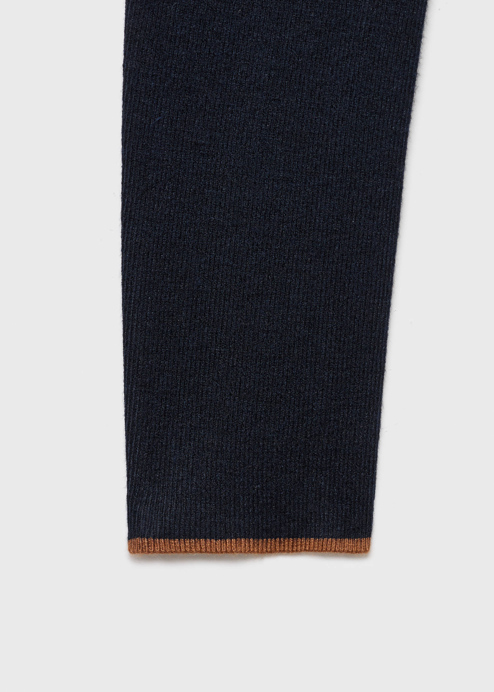 Perkins-neck sweater with button - Details of the article 0