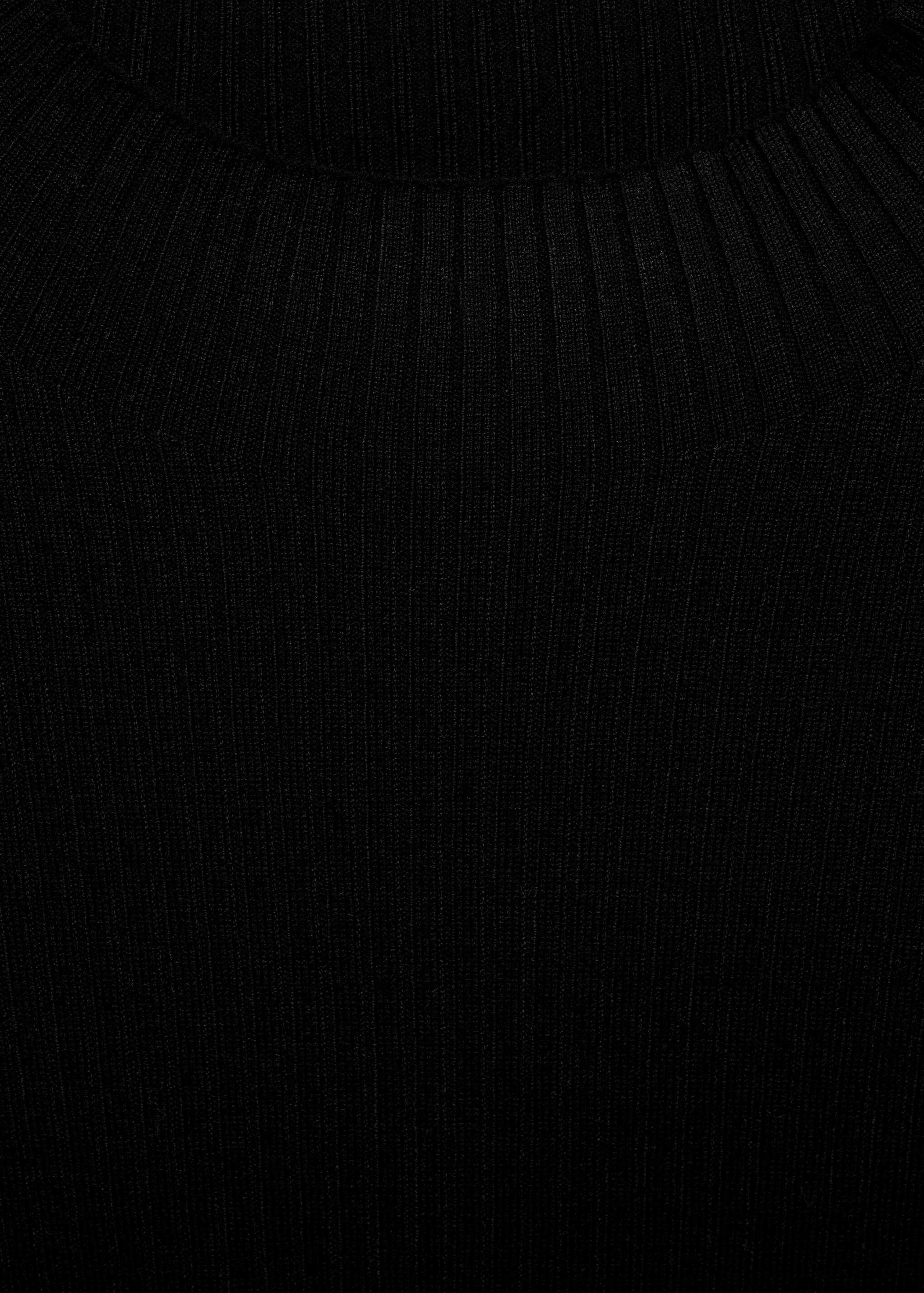 Asymmetrical sweater with buttons - Details of the article 8