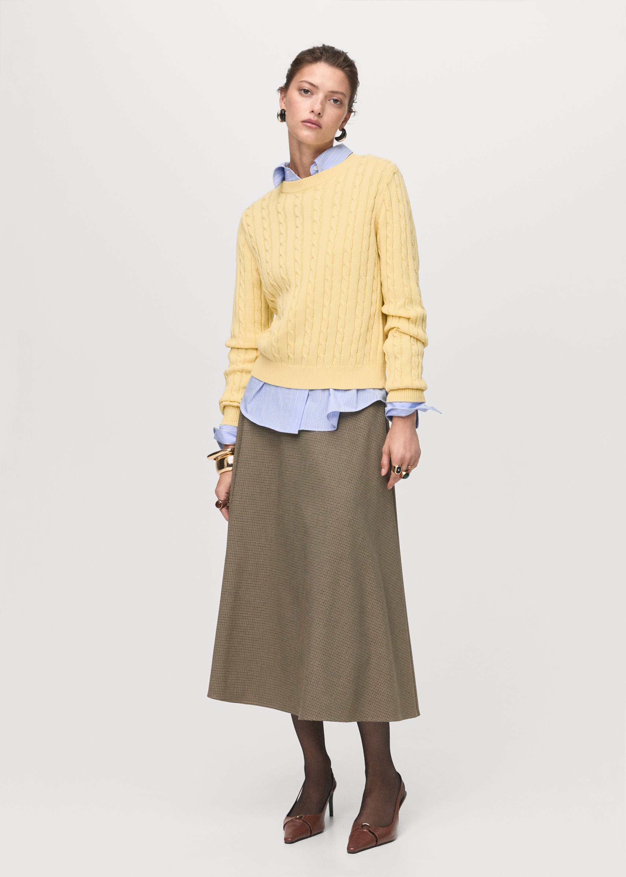 Braided knitted sweater - General plane