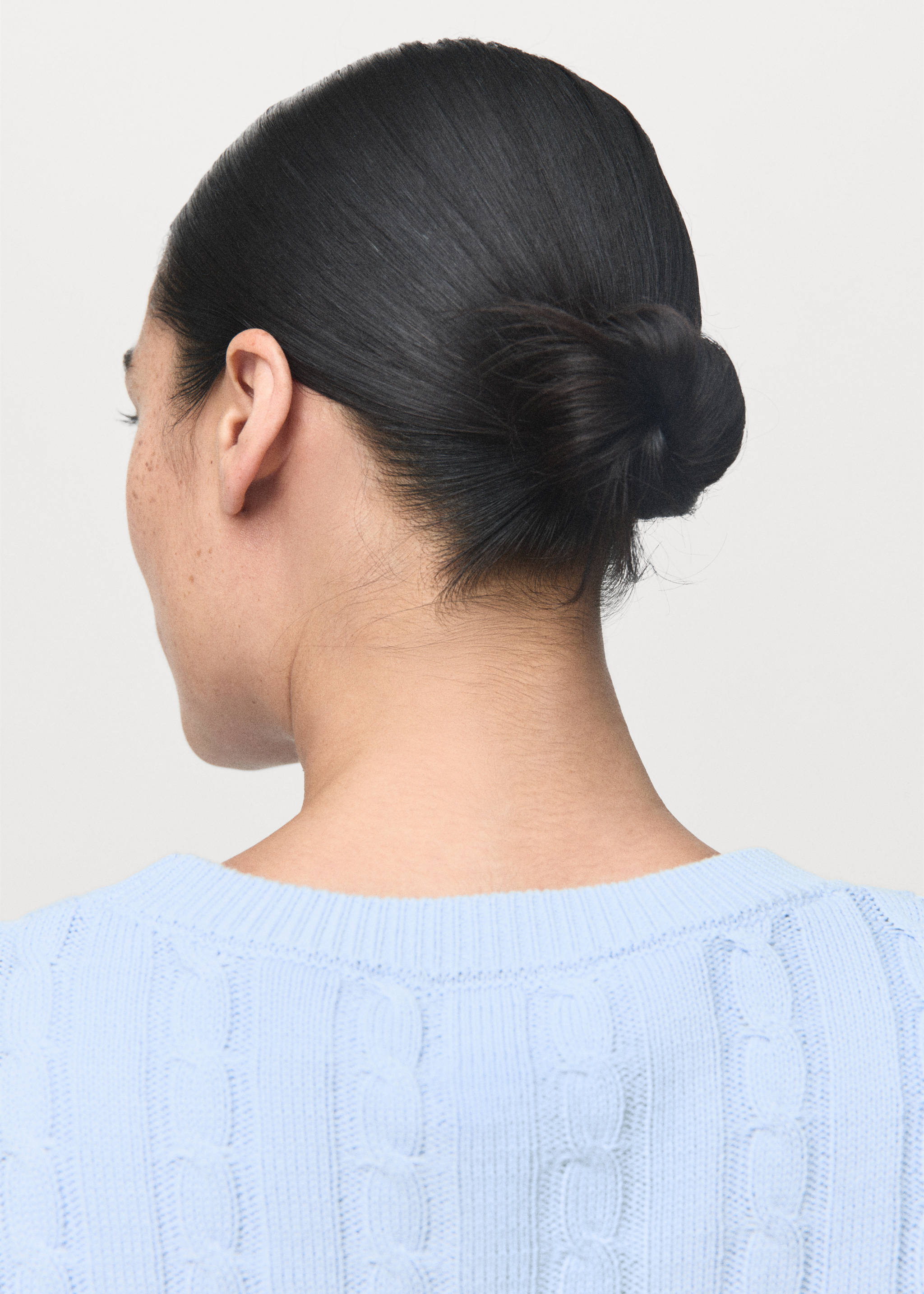 Braided knitted sweater - Details of the article 4