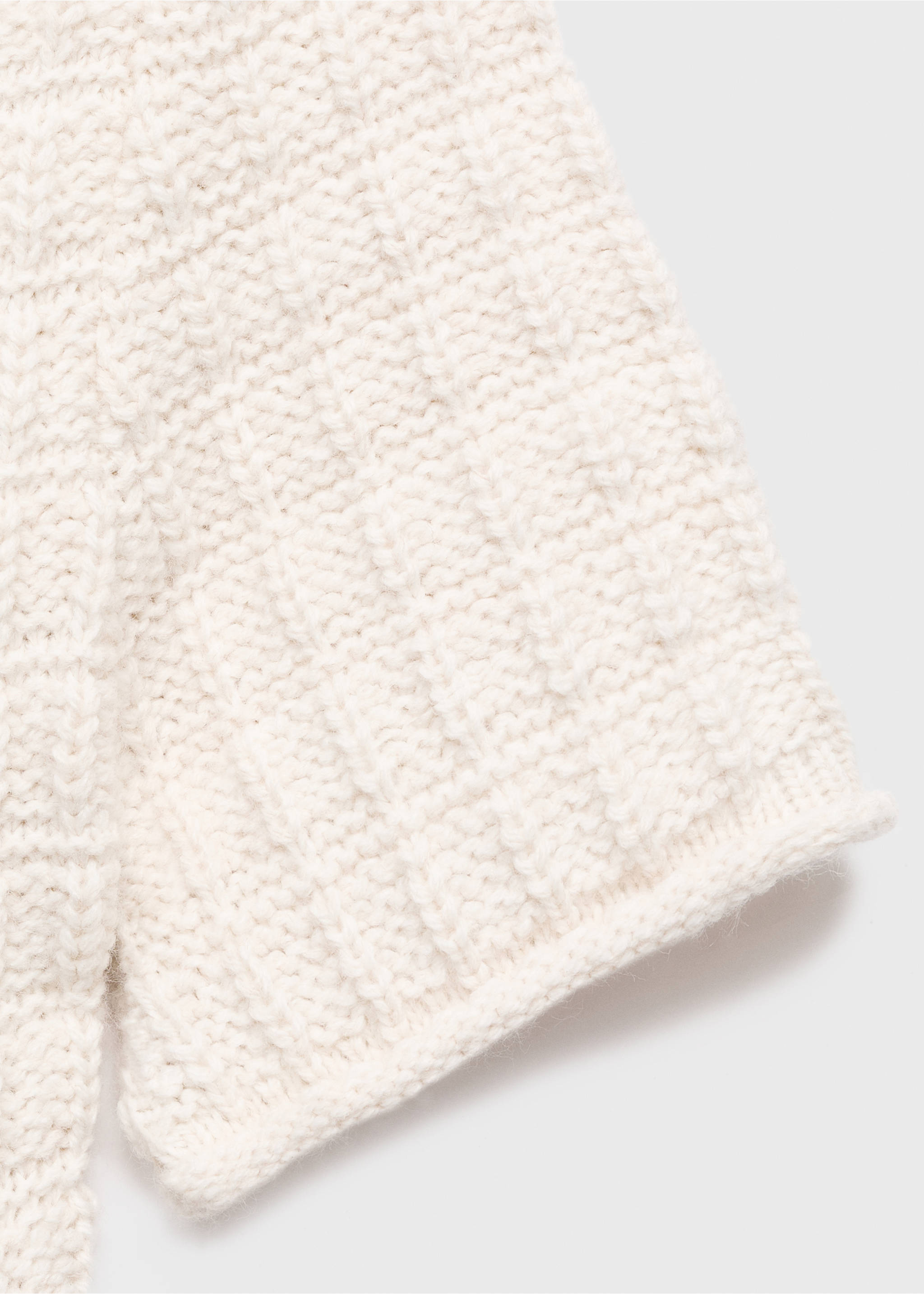 Textured sweater with ruffles - Details of the article 8, Ecru. Ref: 17005844-00.