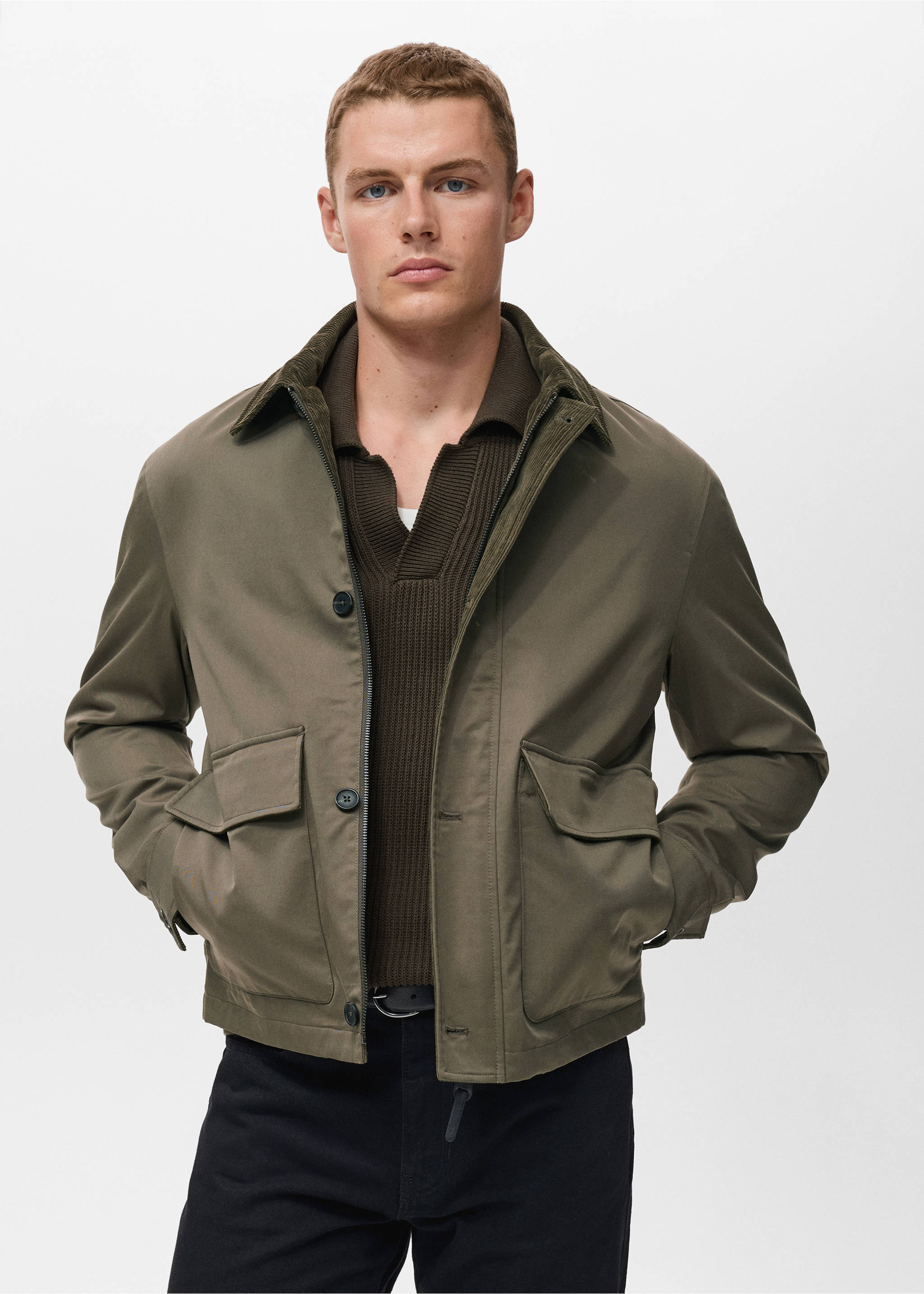 Water-repellent jacket with corduroy collar - Medium plane, Olive Green. Ref: 17005973-00.