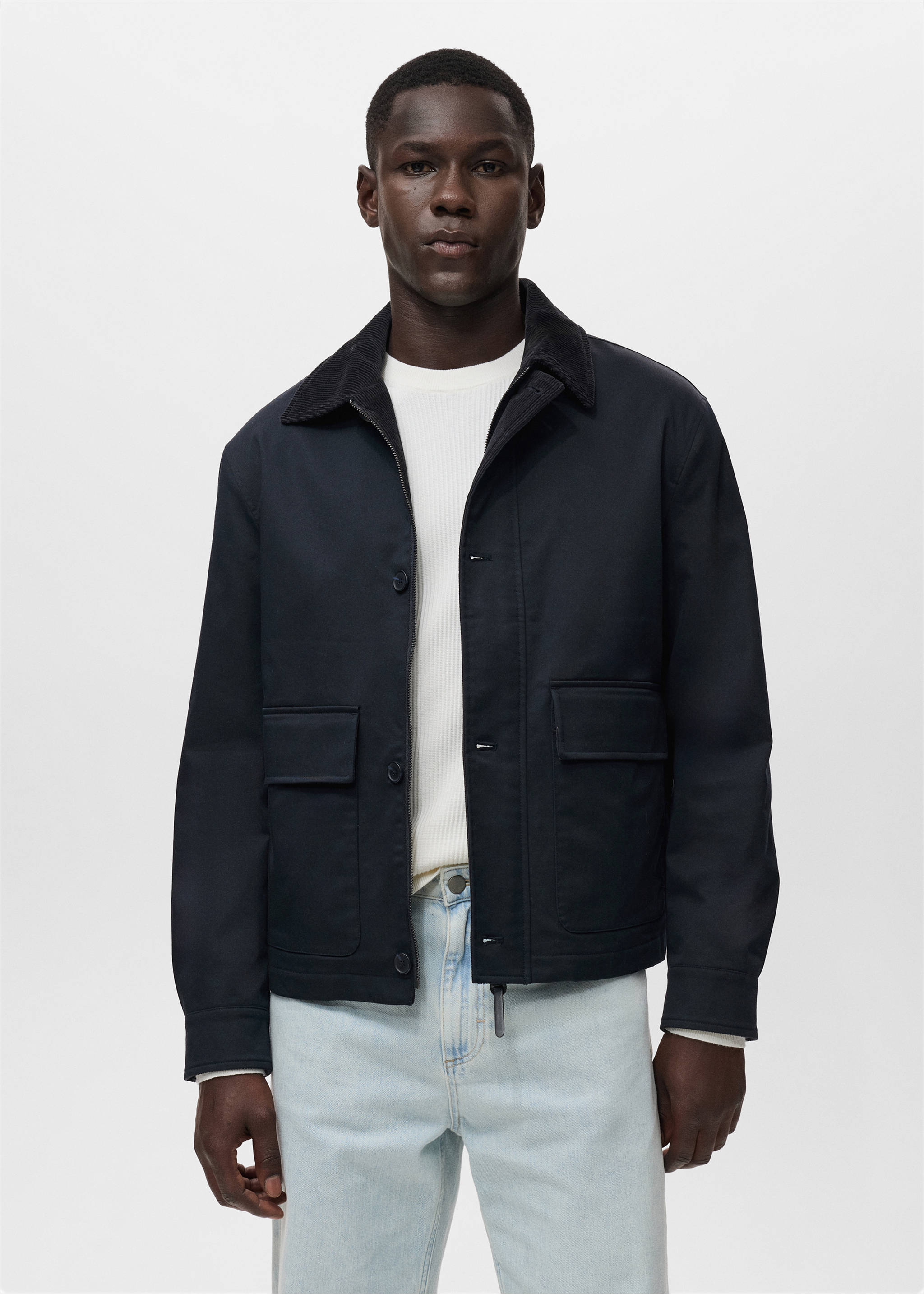 Chaqueta water repellent cuello pana - Plano medio, Azul marino oscuro. Ref: 17005973-00.