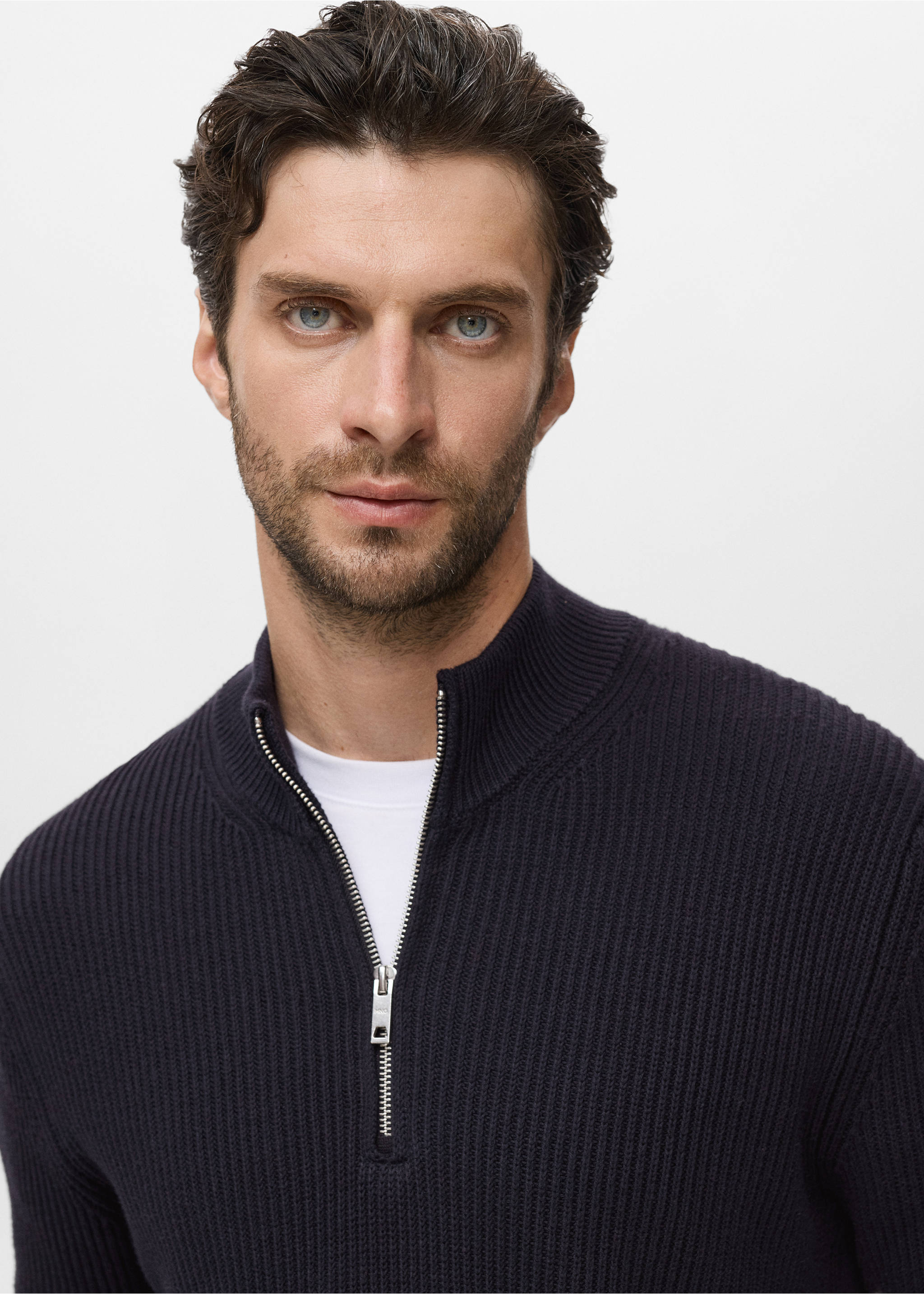 100% cotton perkins-neck sweater - Details of the article 1, Navy. Ref: 17005977-00.