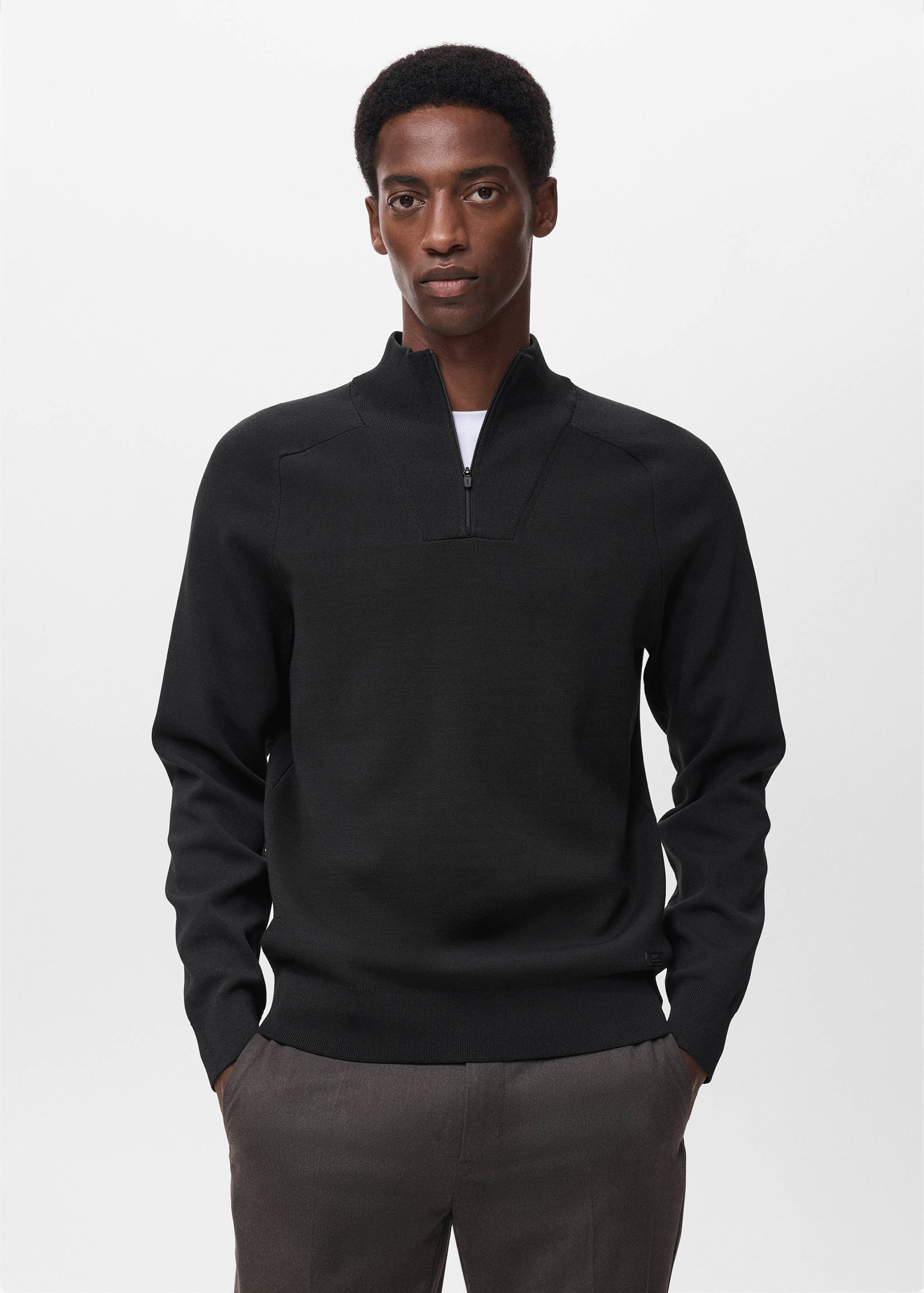 Breathable zip-neck sweater - Medium plane