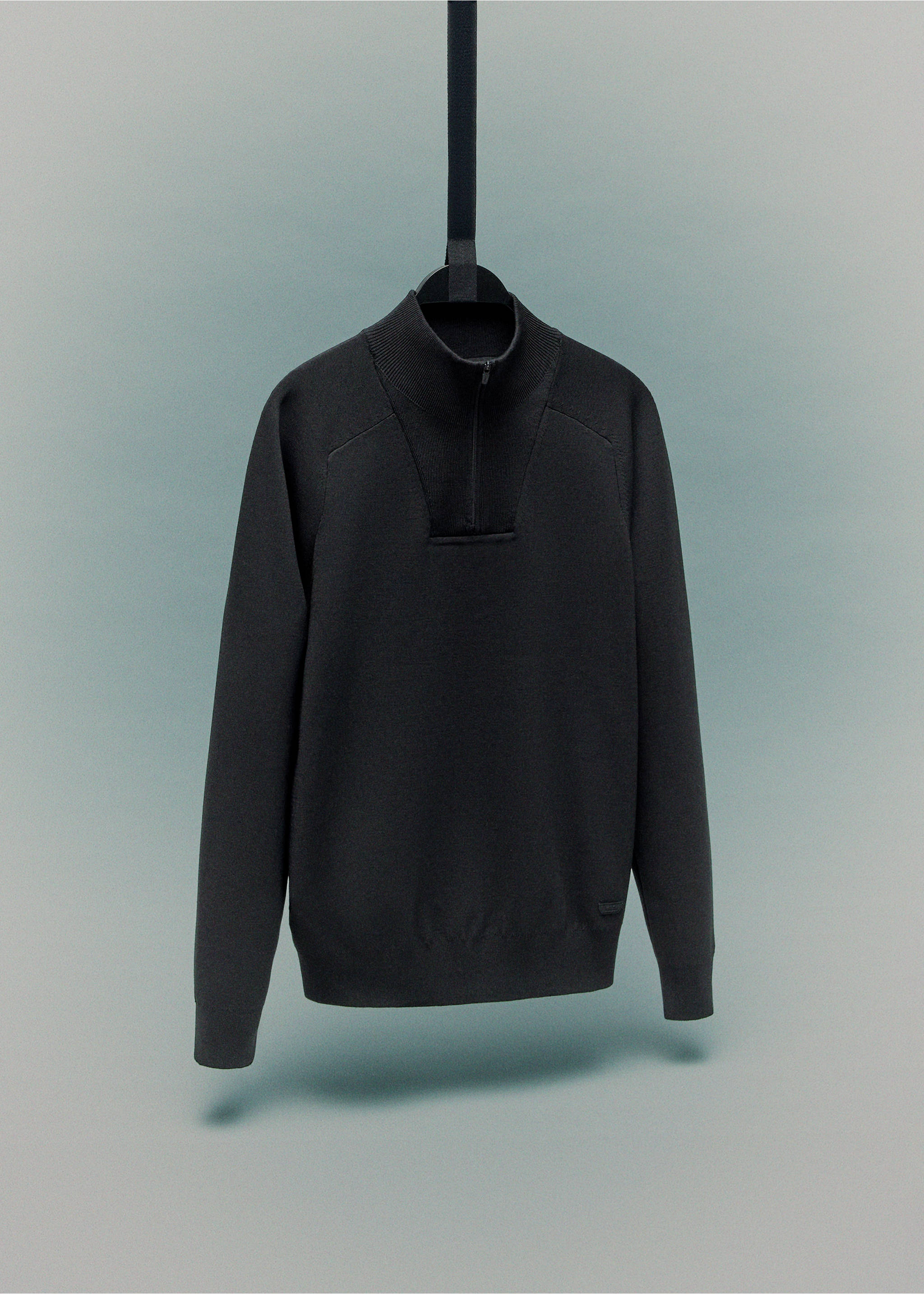 Breathable zip-neck sweater - Details of the article 9, Black. Ref: 17005979-00.