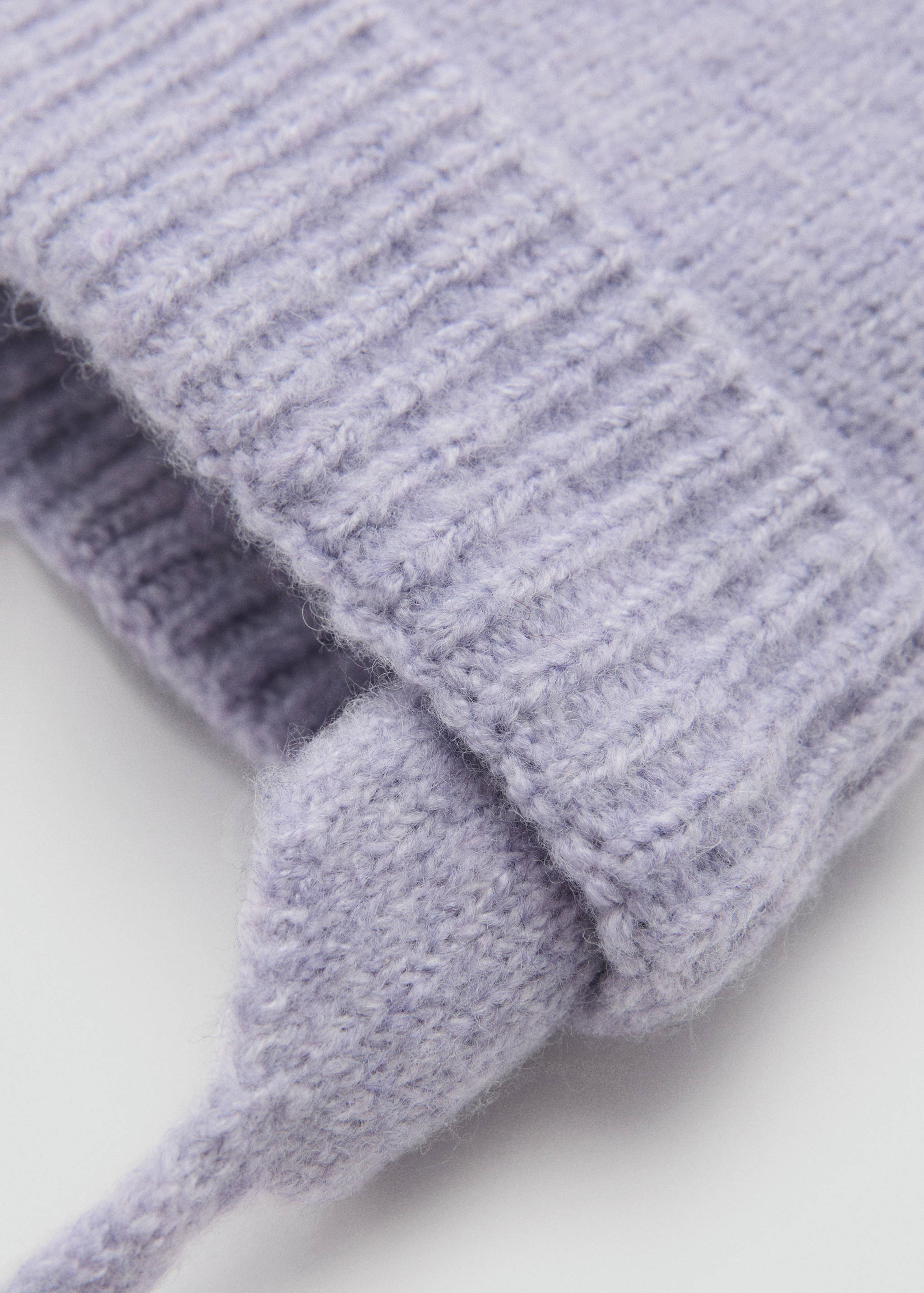 Bommelmütze aus Strick - Mittlere Ansicht