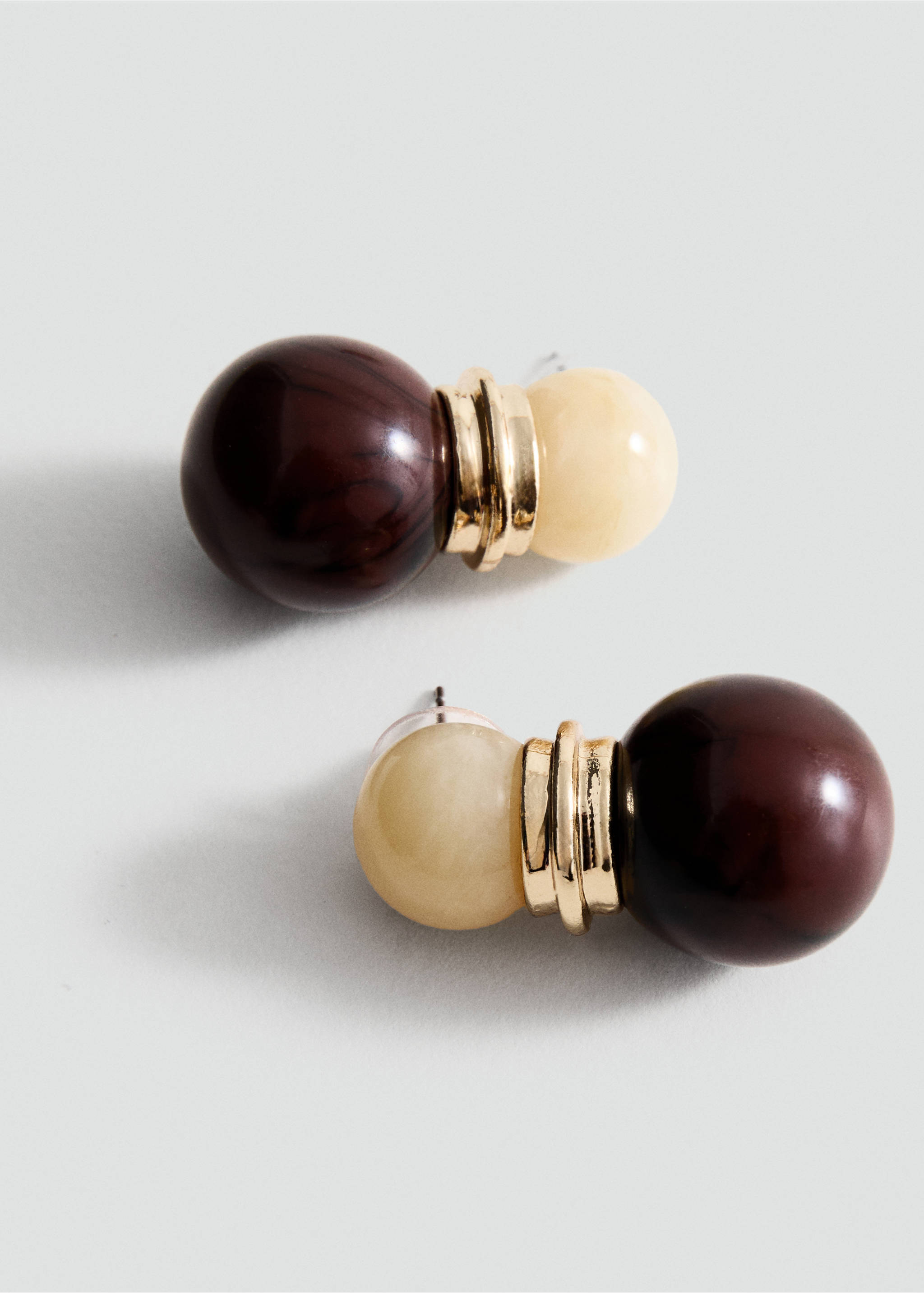 Combined bead earrings - Medium plane, Brown. Ref: 17006007-00.