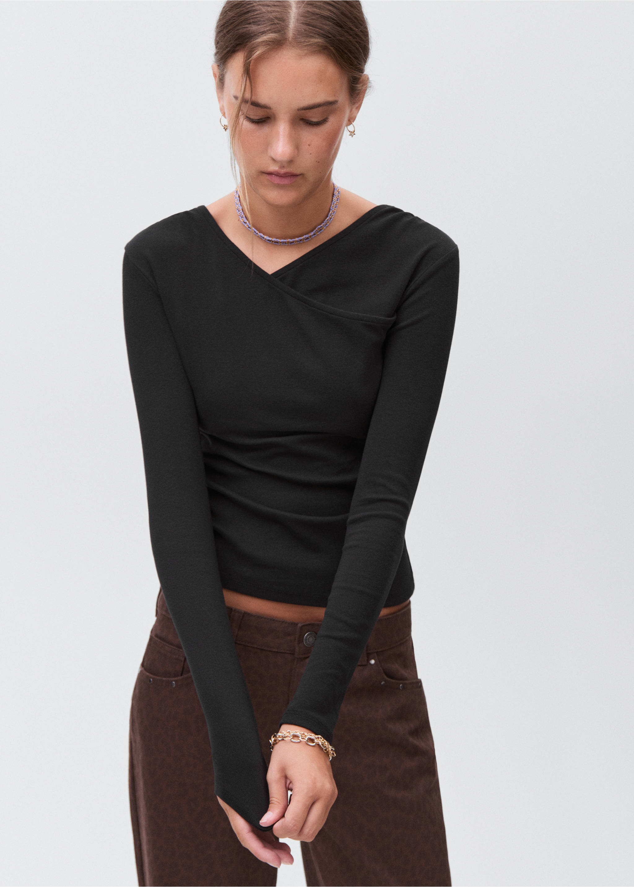 Gathered cotton t-shirt - Details of the article 3, Black. Ref: 17006352-00.