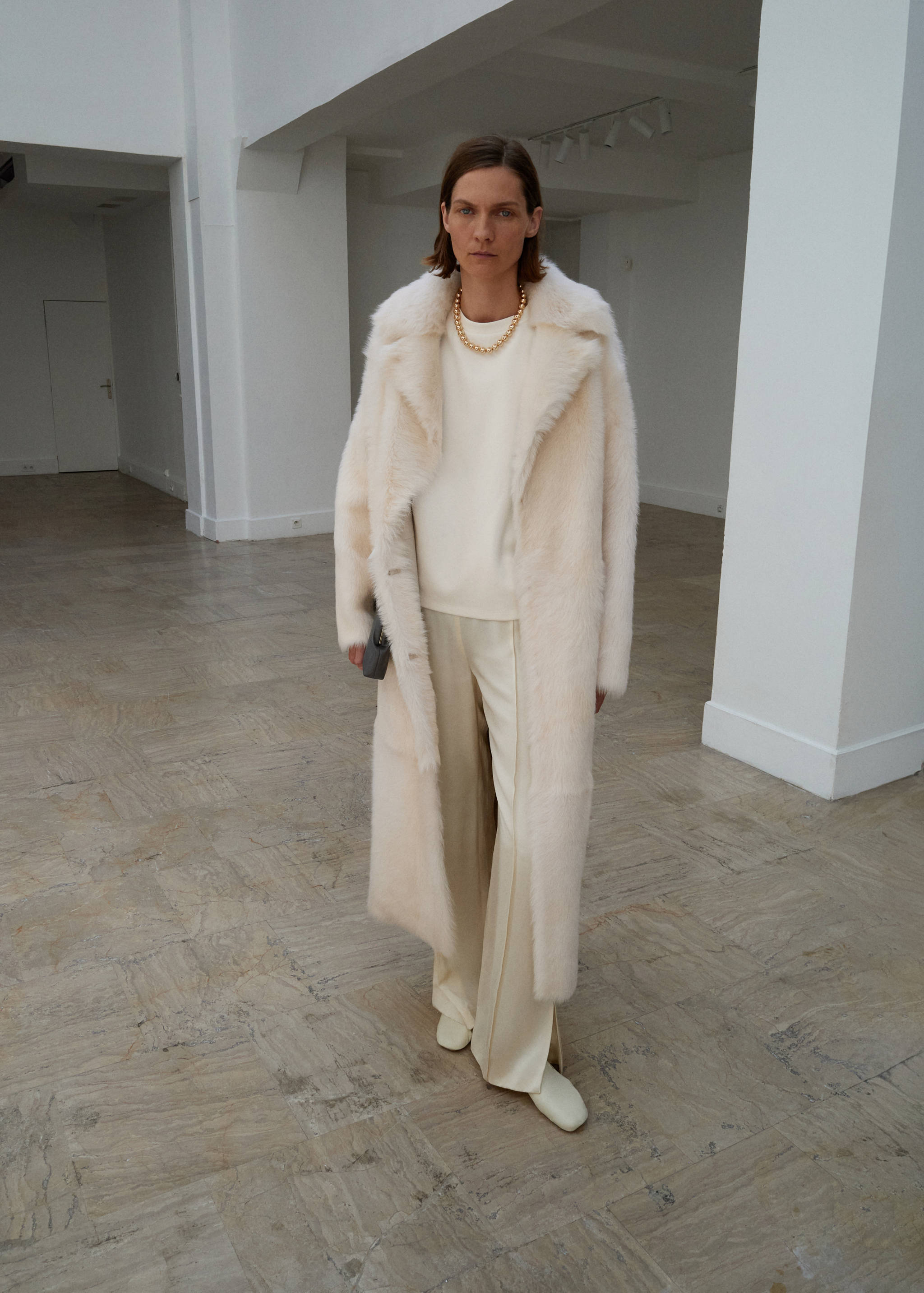 Satin trousers with side openings - General plane