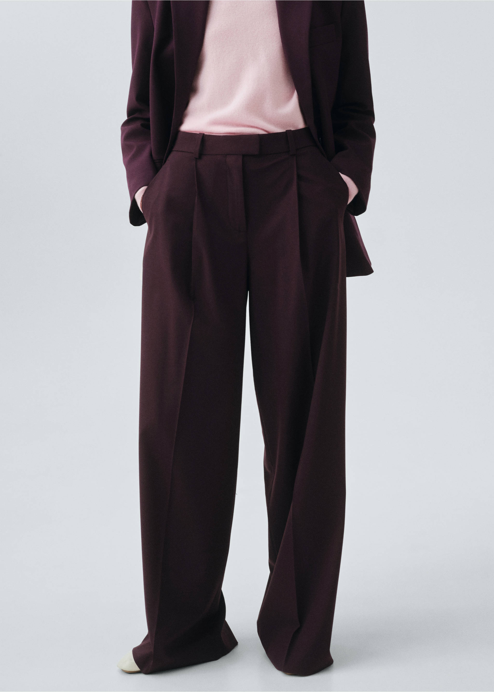 Pantalón recto traje lana - Plano medio, Granate. Ref: 17006368-00.