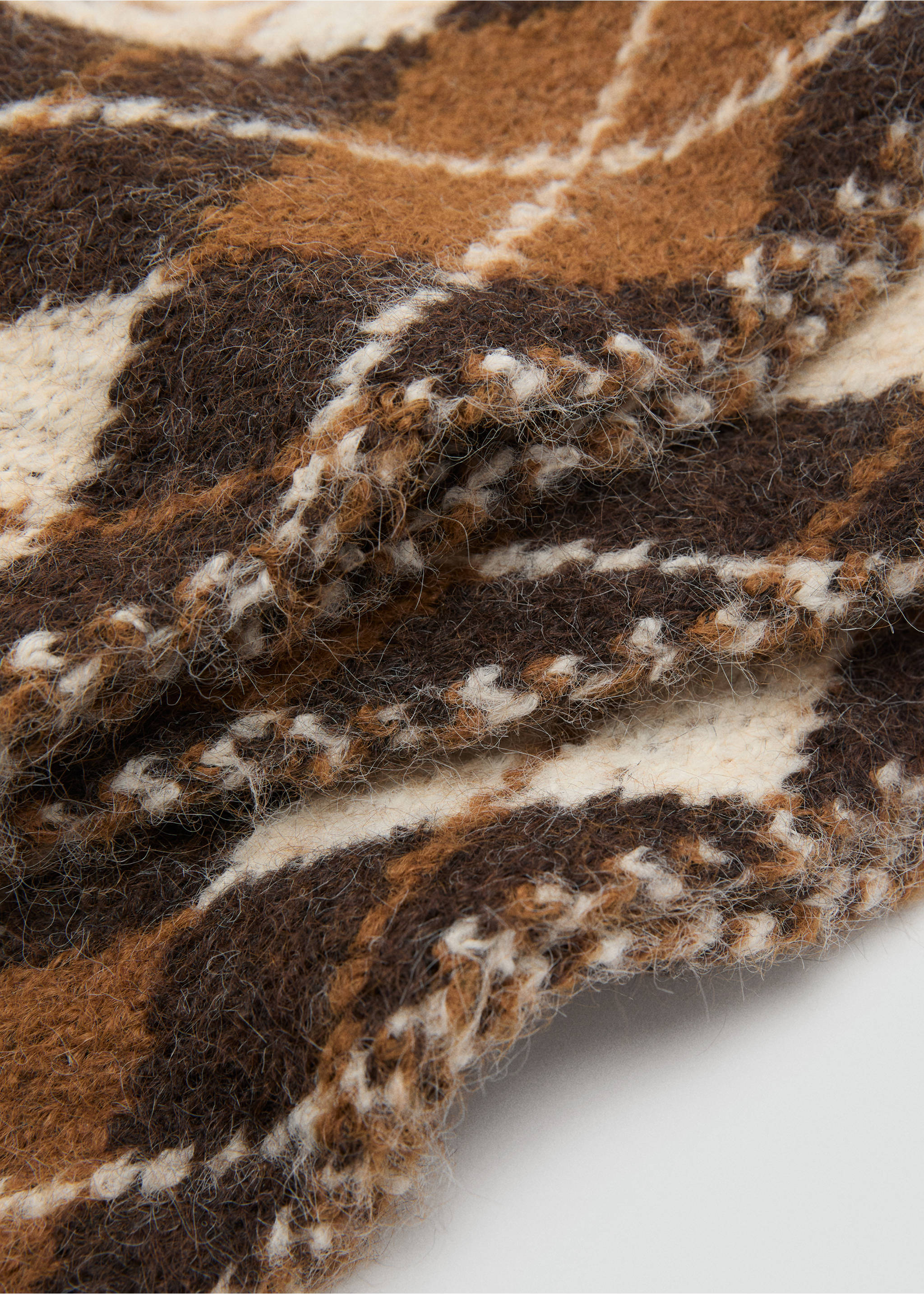 Argyle-patterned knit scarf - Medium plane, Brown. Ref: 17006740-00.