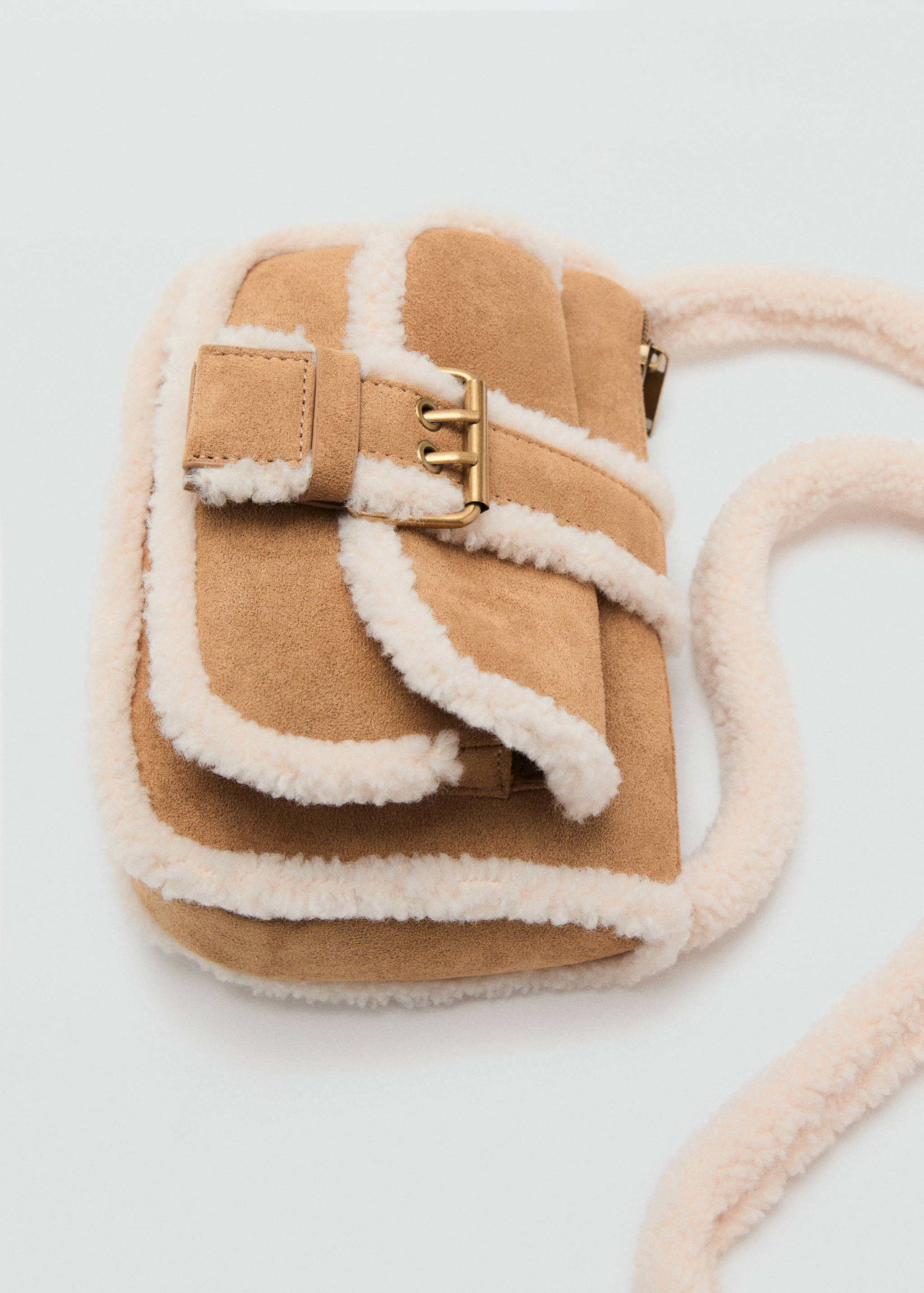 Shearling-effect bag - Details of the article 2