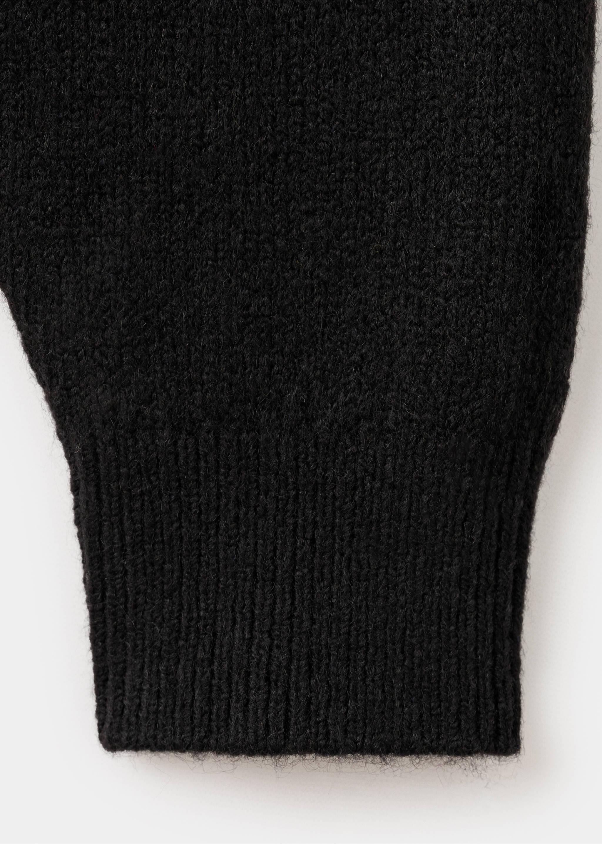 Sweater with open back - Details of the article 8, Black. Ref: 17007136-00.