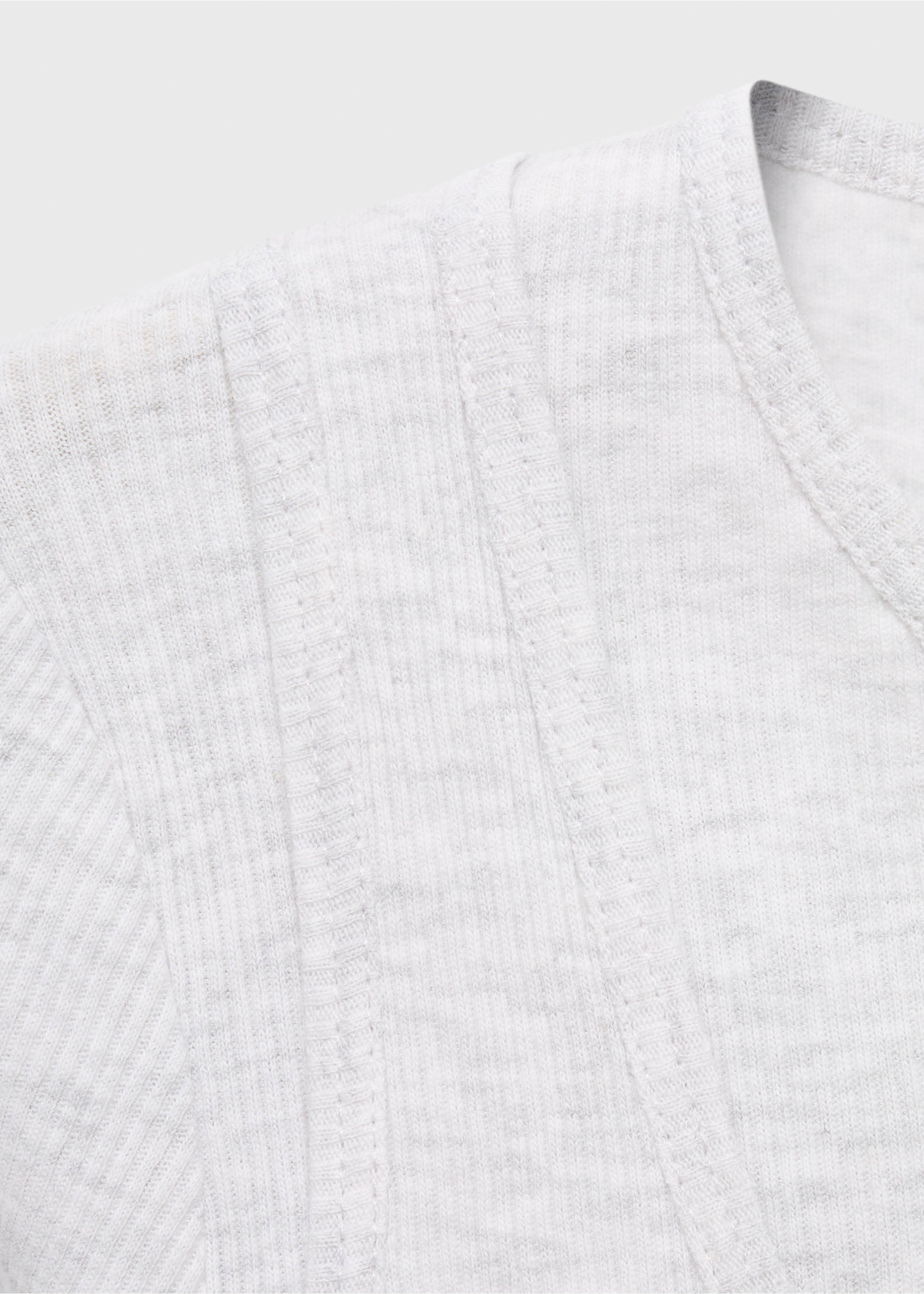 Double-layer cotton T-shirt - Details of the article 8, Light Heather Grey. Ref: 17007779-00.