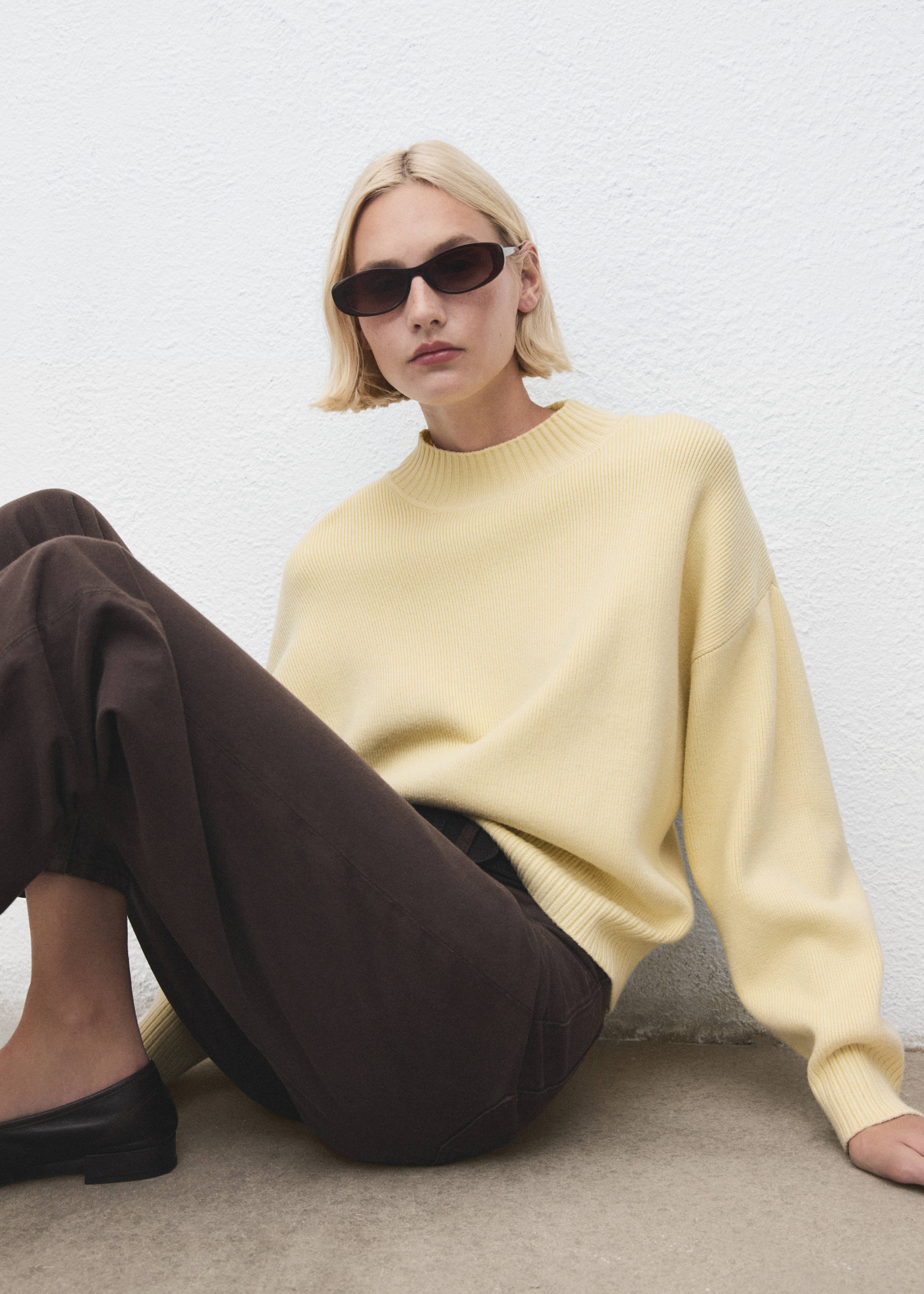 High collar sweater - Details of the article 2