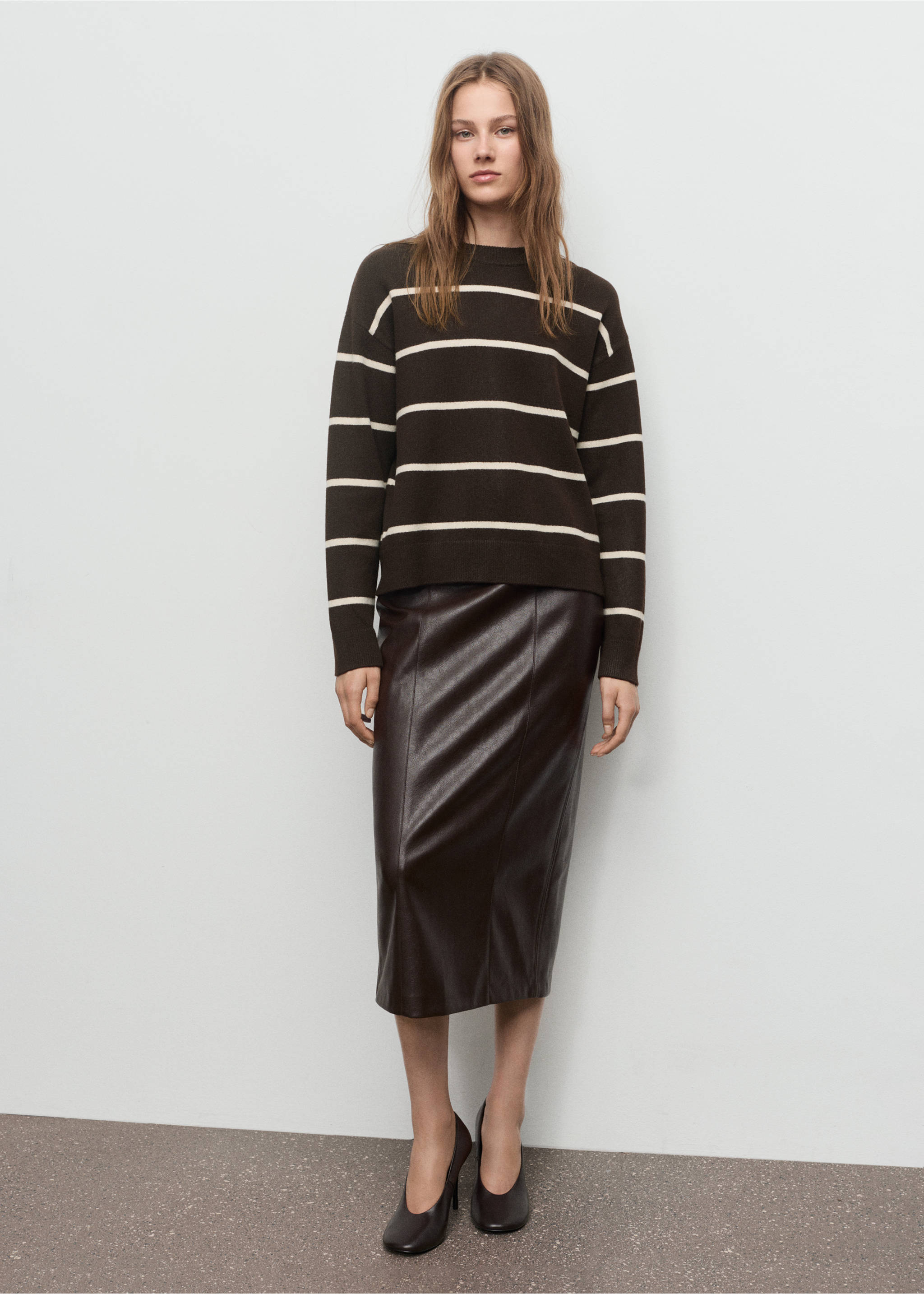 Jersey punto rayas - Plano general, Chocolate. Ref: 17007789-00.
