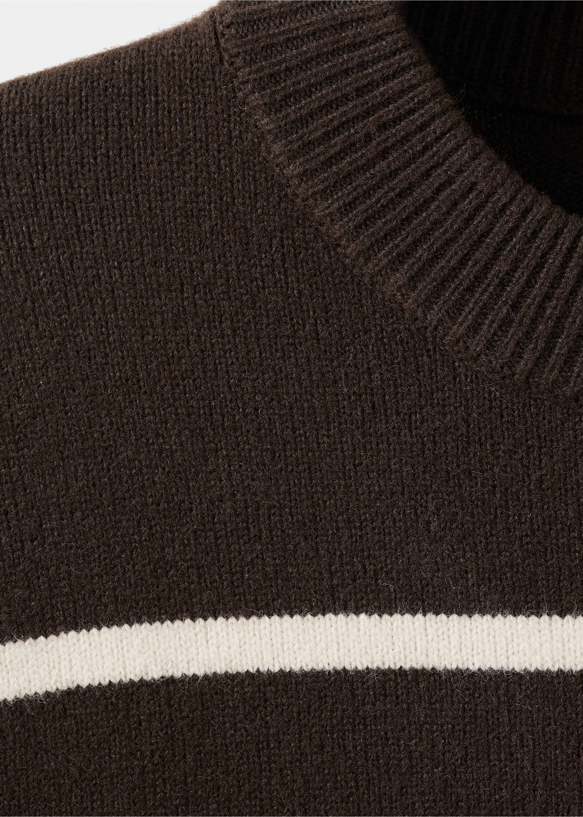 Jersey punto rayas - Detalle del artículo 8, Chocolate. Ref: 17007789-00.