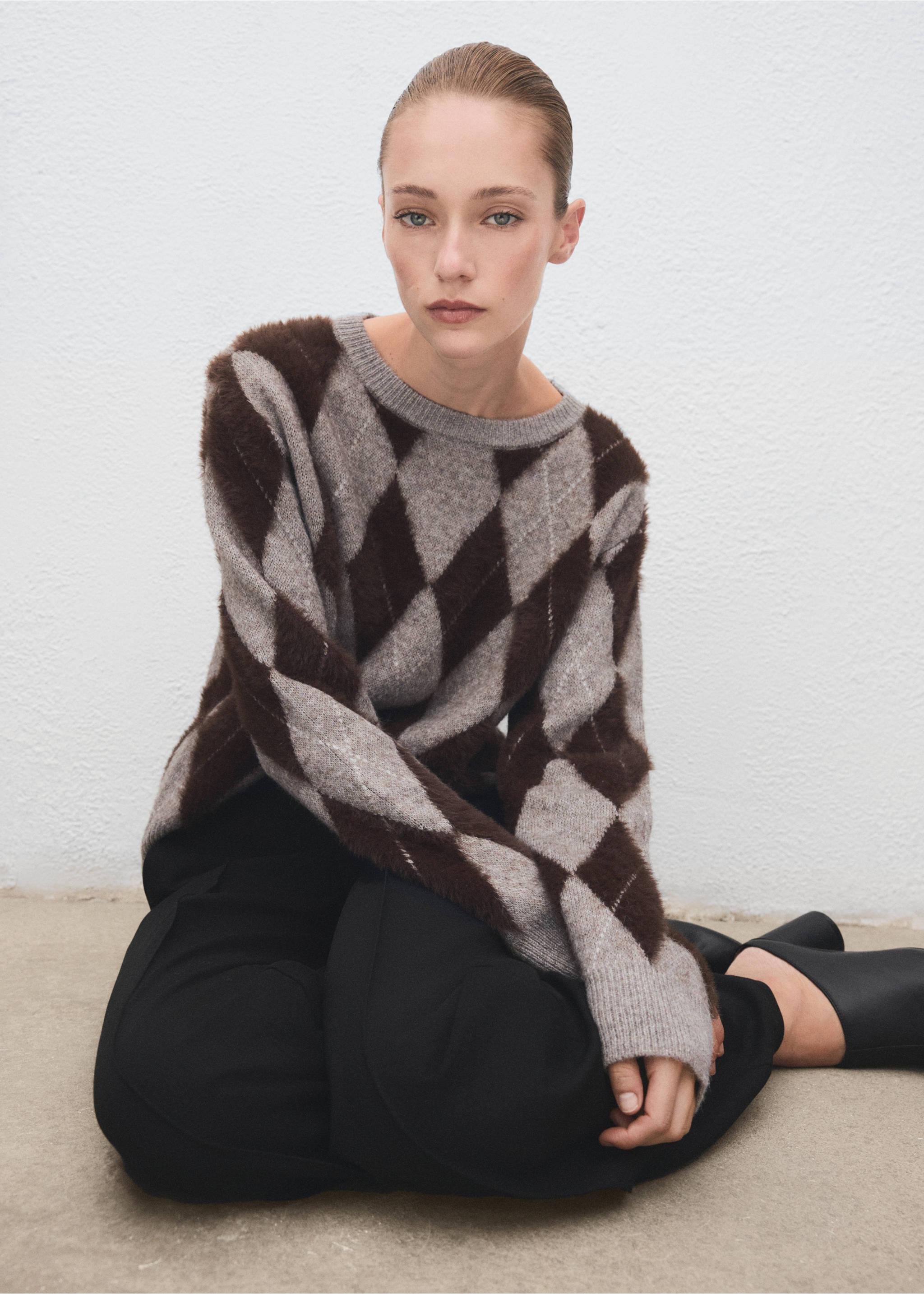 Argyle knit sweater - Details of the article 2, Light/Pastel Grey. Ref: 17007827-00.