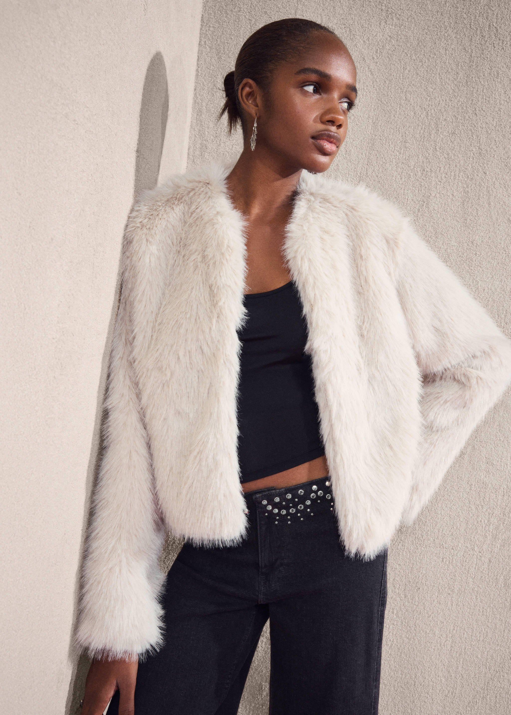 Fur-effect coat - Details of the article 3