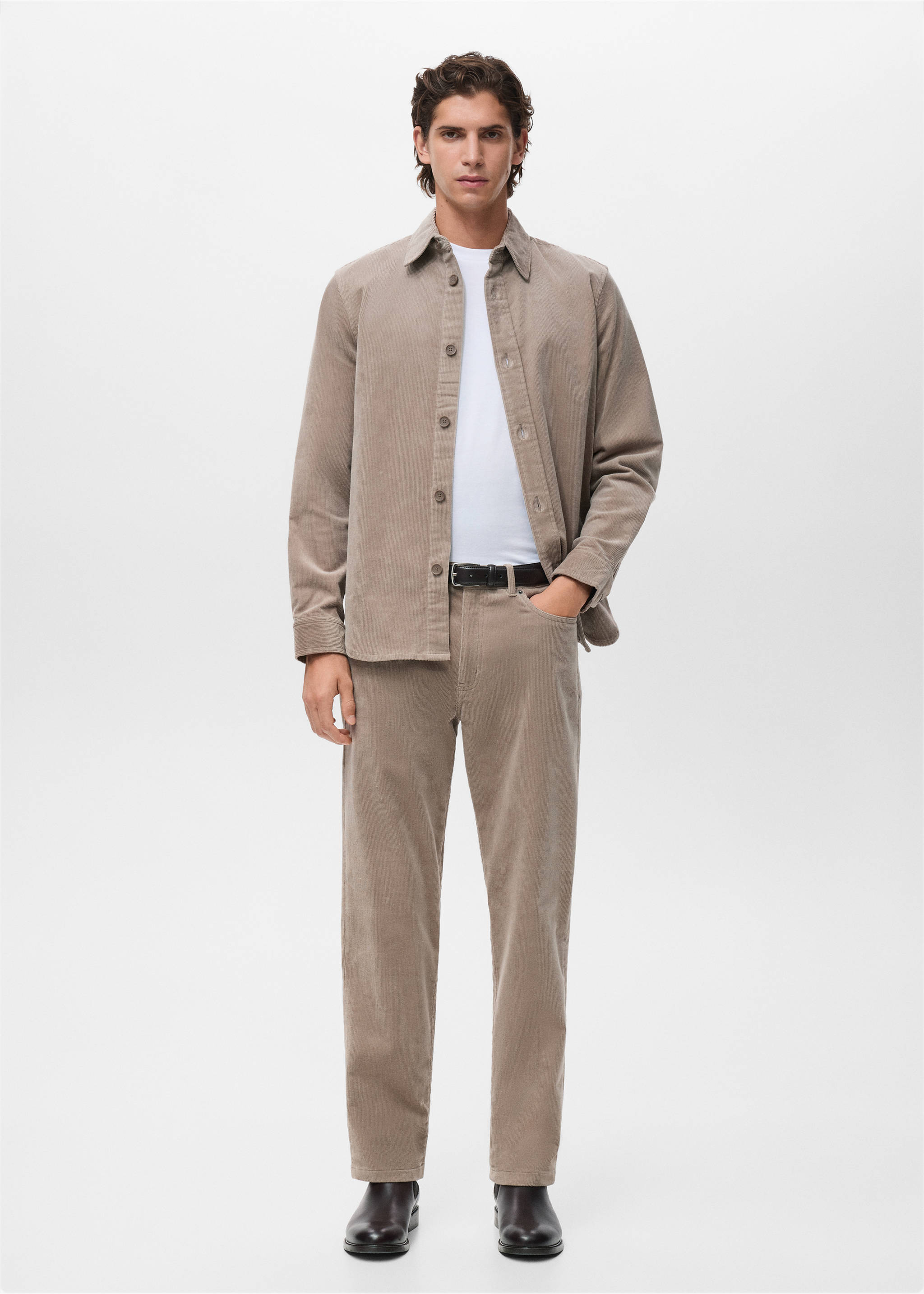 Pantalón pana regular fit - Plano general, Gris visón. Ref: 17007889-00.