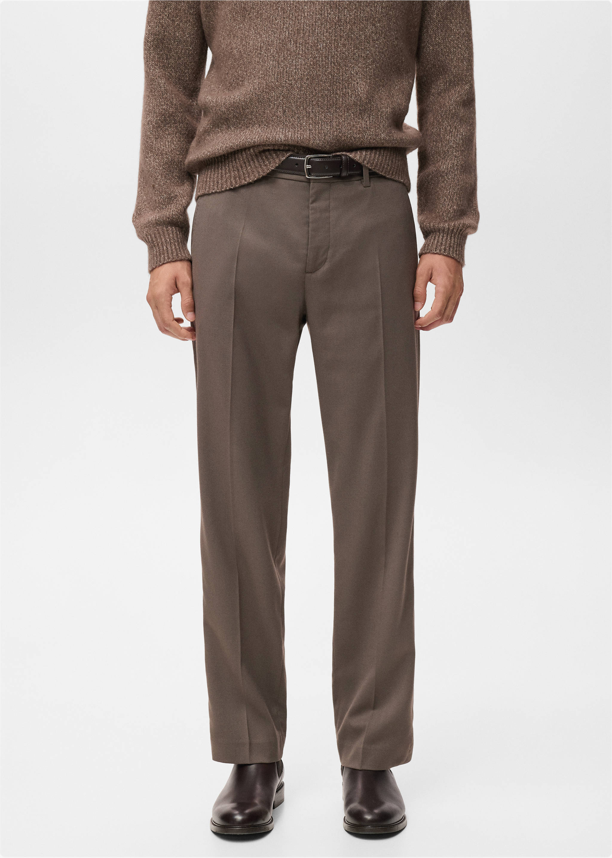 Fluid regular-fit trousers - Medium plane, Medium Brown. Ref: 17007890-00.
