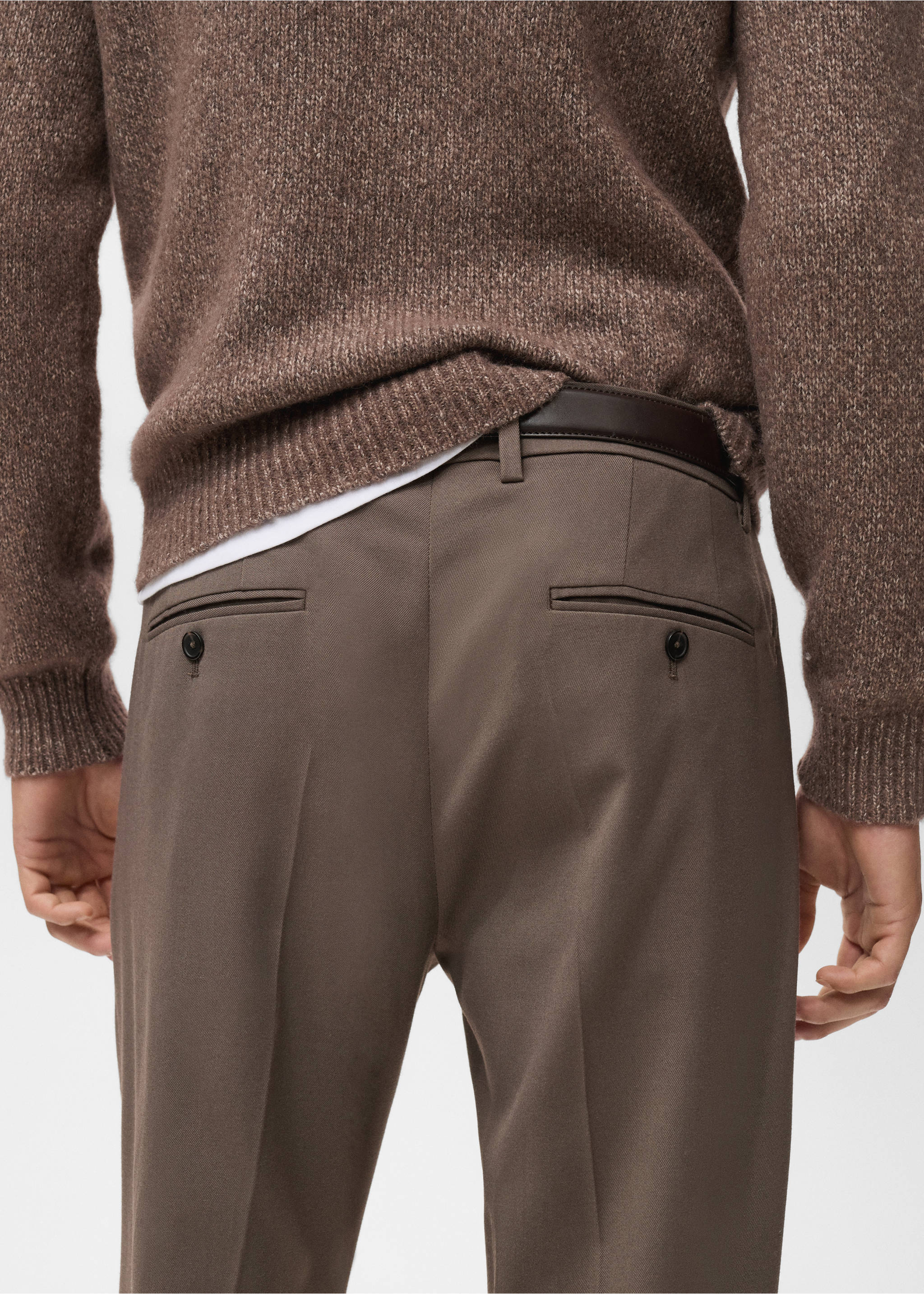Fluid regular-fit trousers - Details of the article 3, Medium Brown. Ref: 17007890-00.