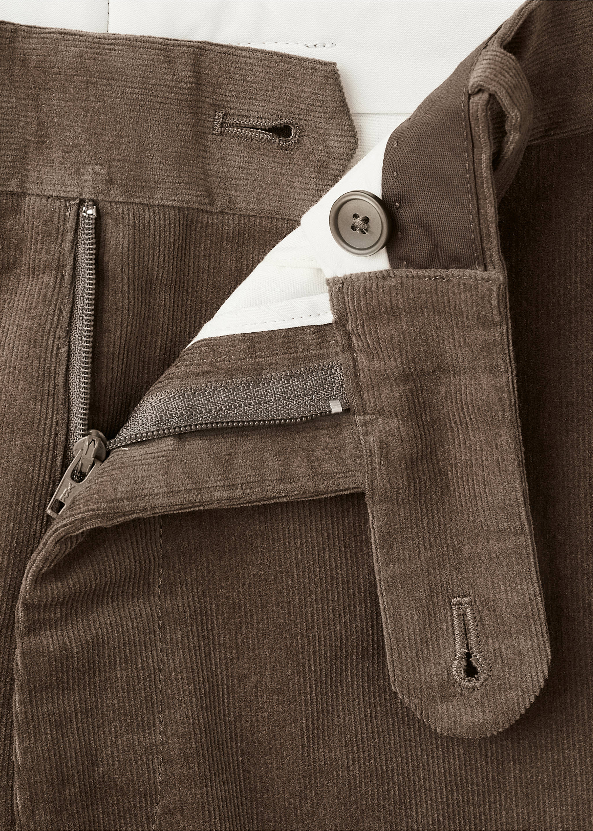 Pantalón regular fit algodón pana - Detalle del artículo 8, Gris visón. Ref: 17007891-00.