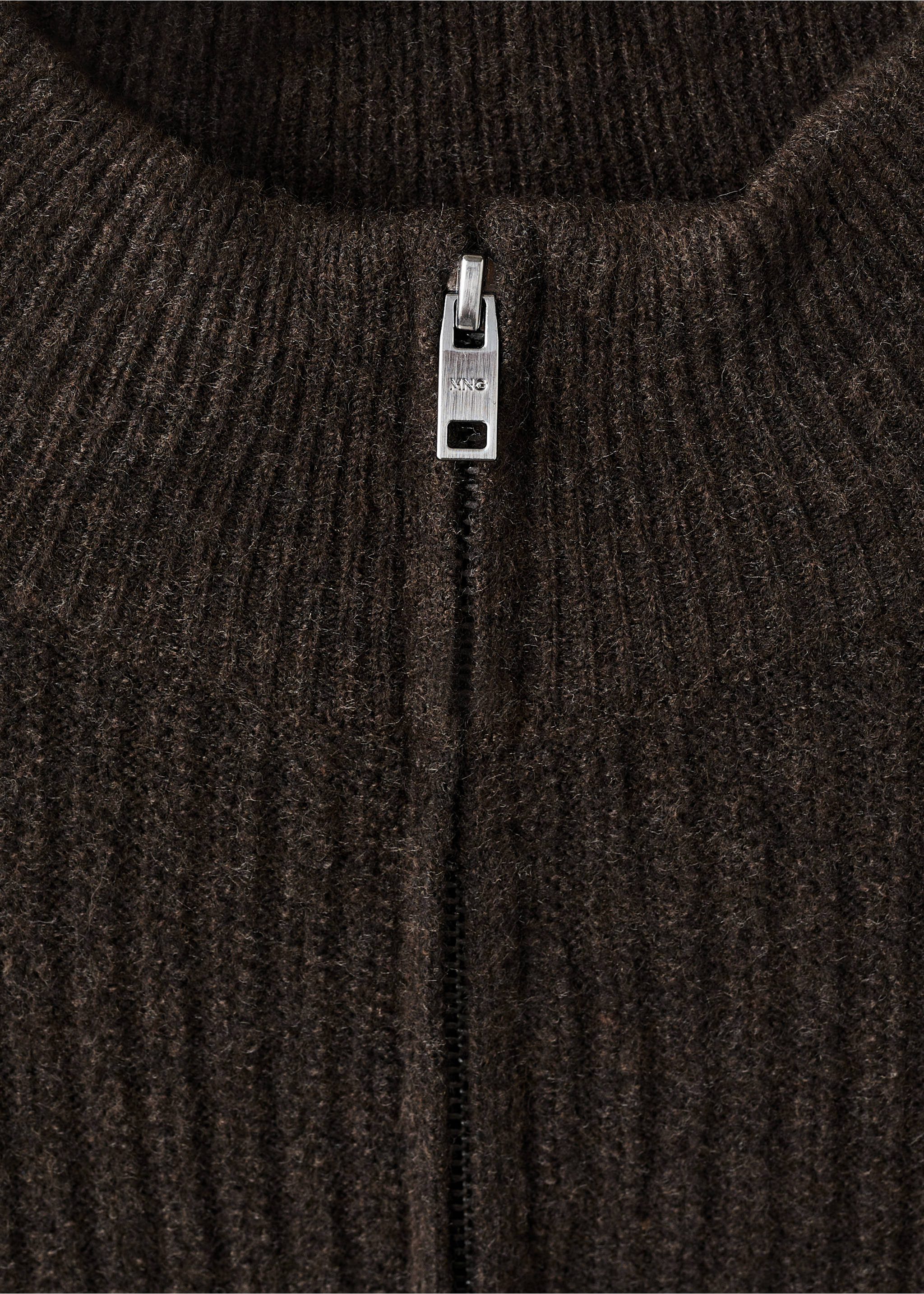Ribbed sweater with zip neck - Details of the article 8, Brown. Ref: 17007899-00.