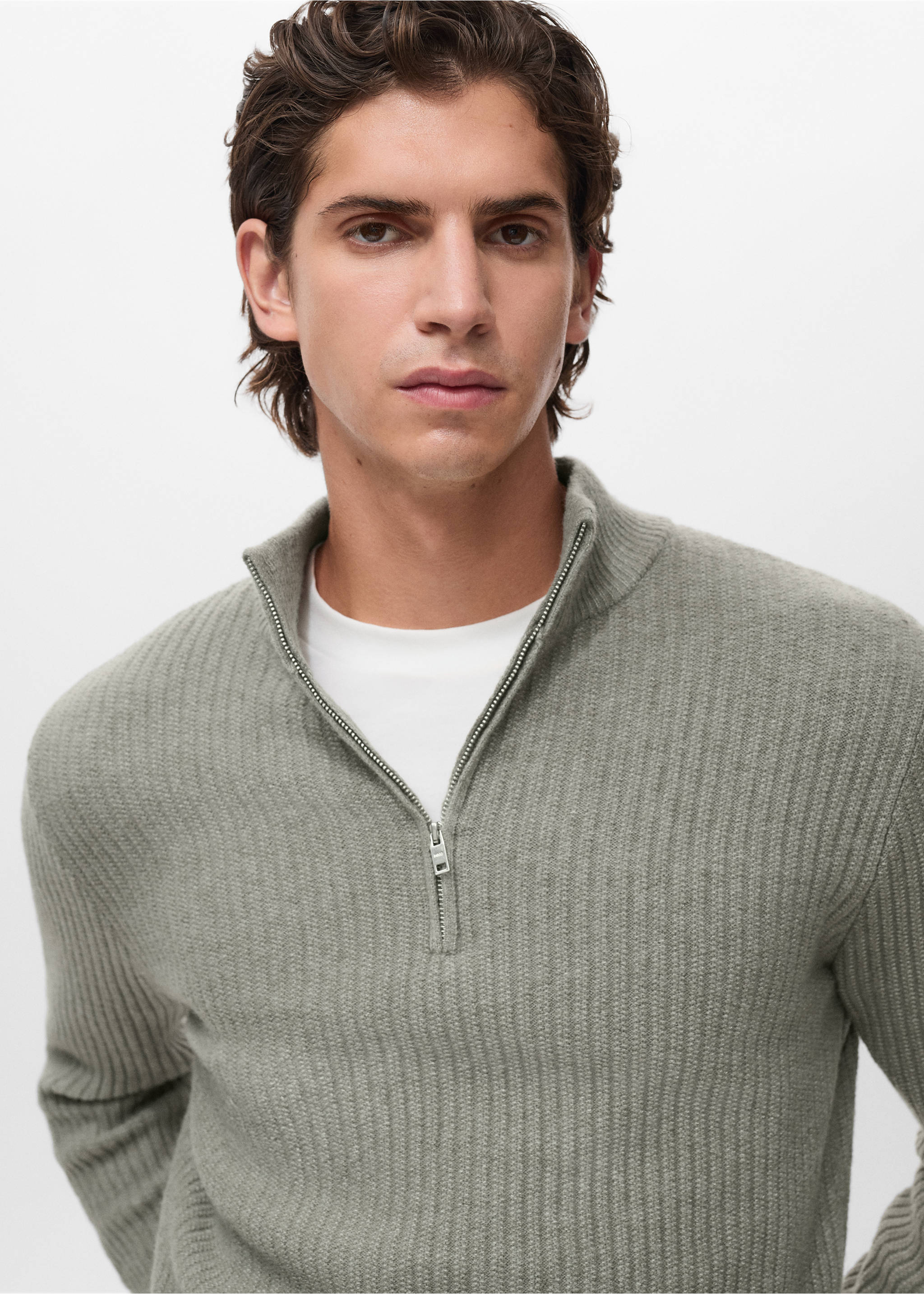 Ribbed sweater with zip neck - Details of the article 1, Pastel Green. Ref: 17007899-00.