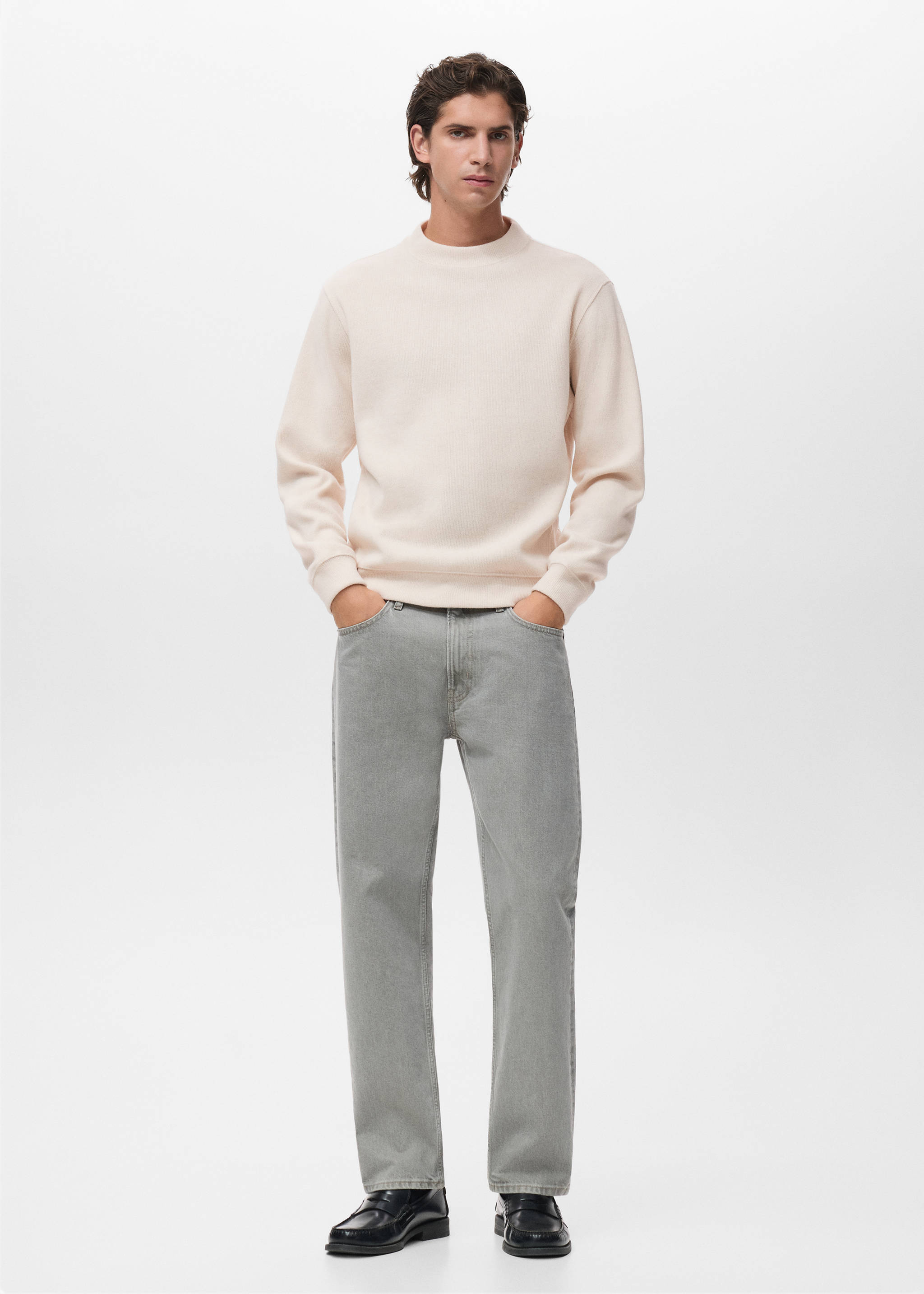 Regular Fit Sweatshirt aus Strick - Allgemeine Ansicht